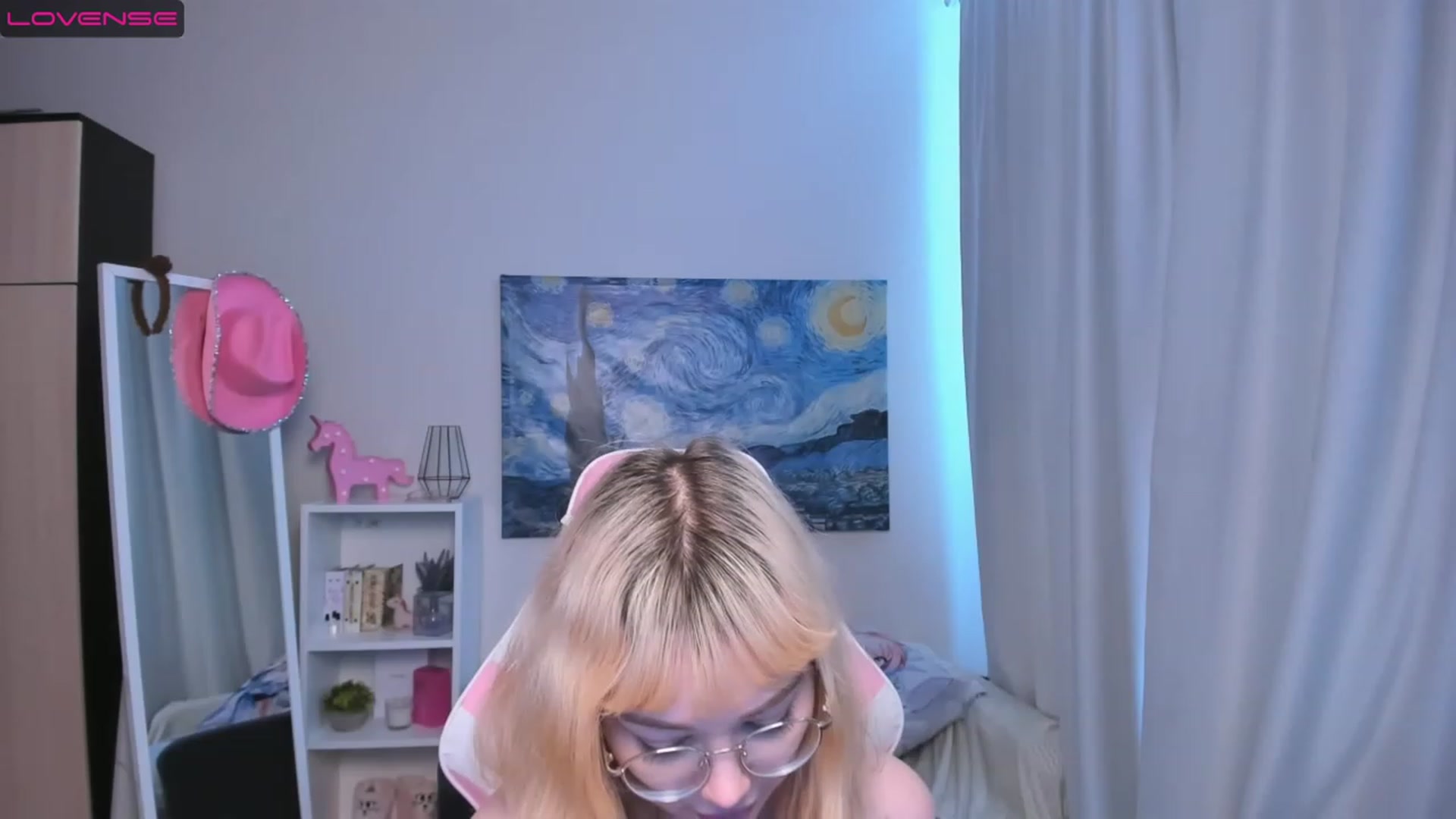 Gallery image thumbnail from Milly_Saint's myfreecams stream on, 03/16/2023, 09:54 image 12 of 20