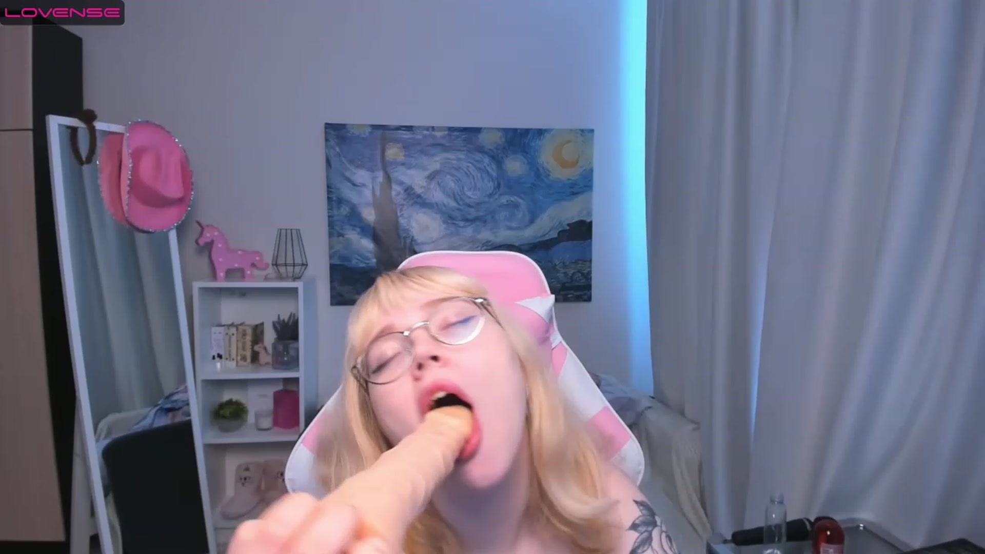Gallery image thumbnail from Milly_Saint's myfreecams stream on, 03/16/2023, 09:54 image 13 of 20