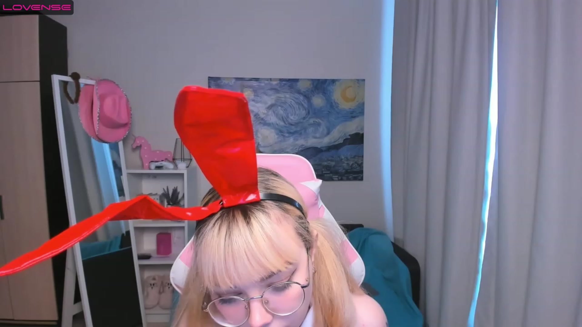 Gallery image thumbnail from Milly_Saint's myfreecams stream on, 03/24/2023, 09:41 image 16 of 20