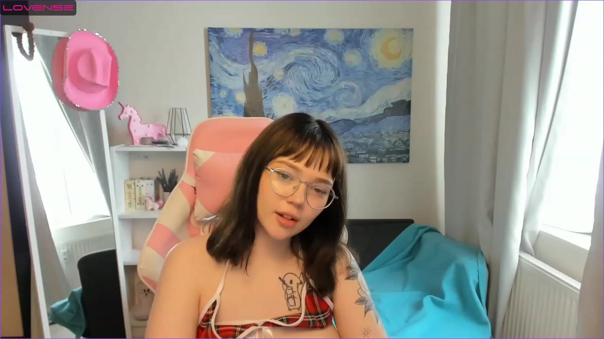 Gallery image thumbnail from Milly_Saint's myfreecams stream on, 04/04/2023, 09:08 image 8 of 20