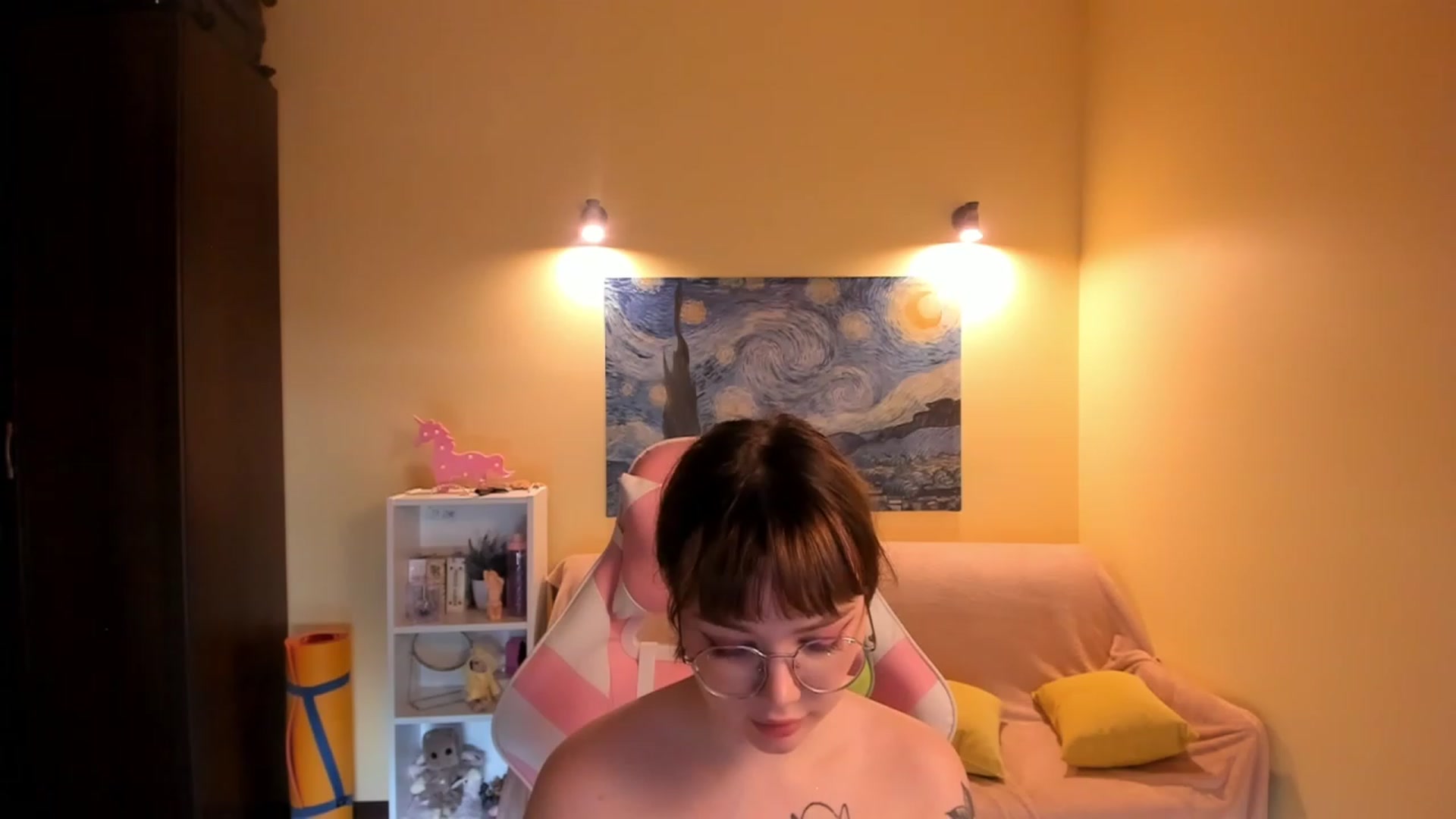 Gallery image thumbnail from Milly_Saint's myfreecams stream on, 04/27/2023, 10:32 image 19 of 20