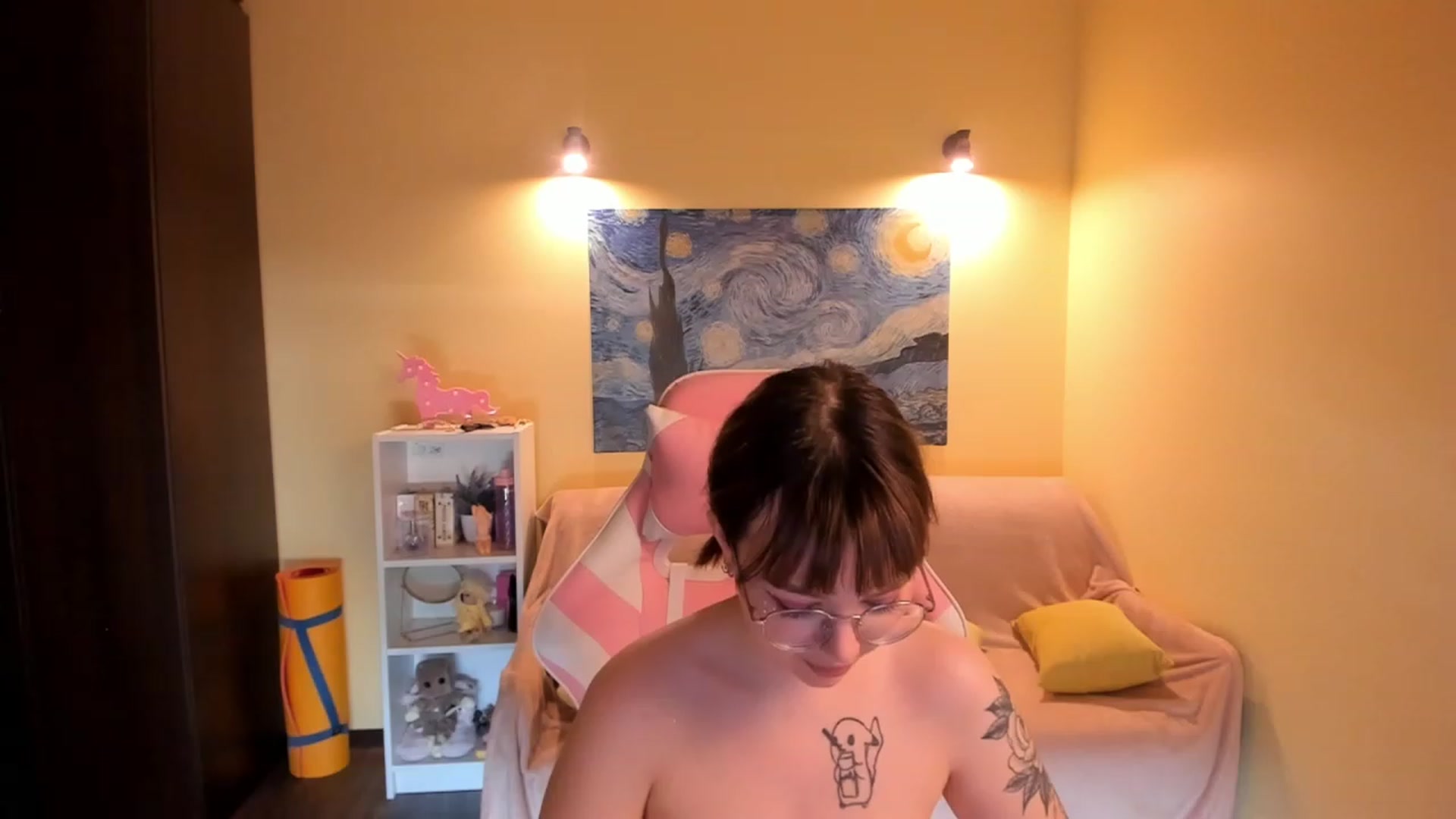 Gallery image thumbnail from Milly_Saint's myfreecams stream on, 04/27/2023, 10:32 image 6 of 20