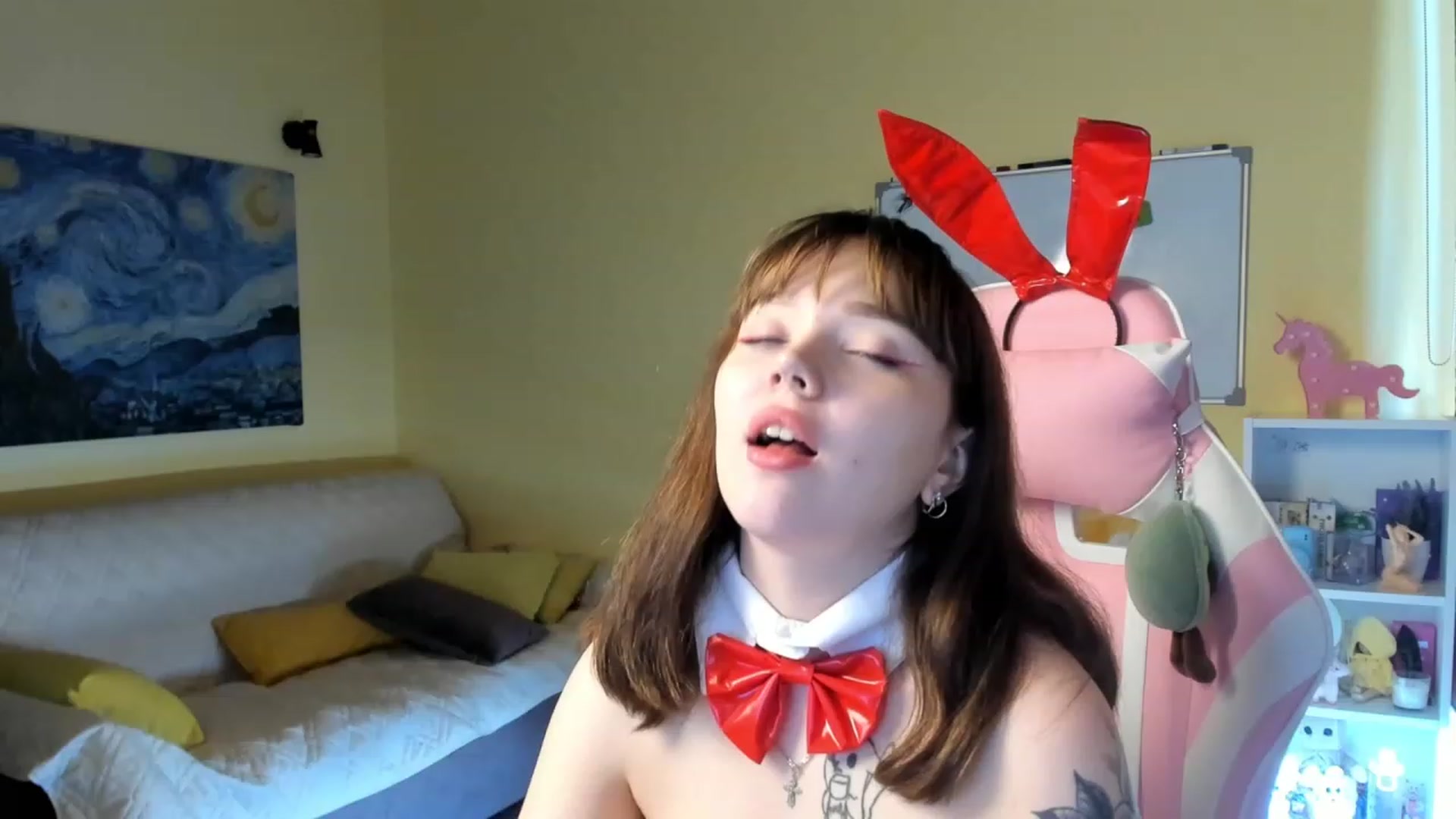 Gallery image thumbnail from Milly_Saint's myfreecams stream on, 05/30/2023, 10:14 image 18 of 20