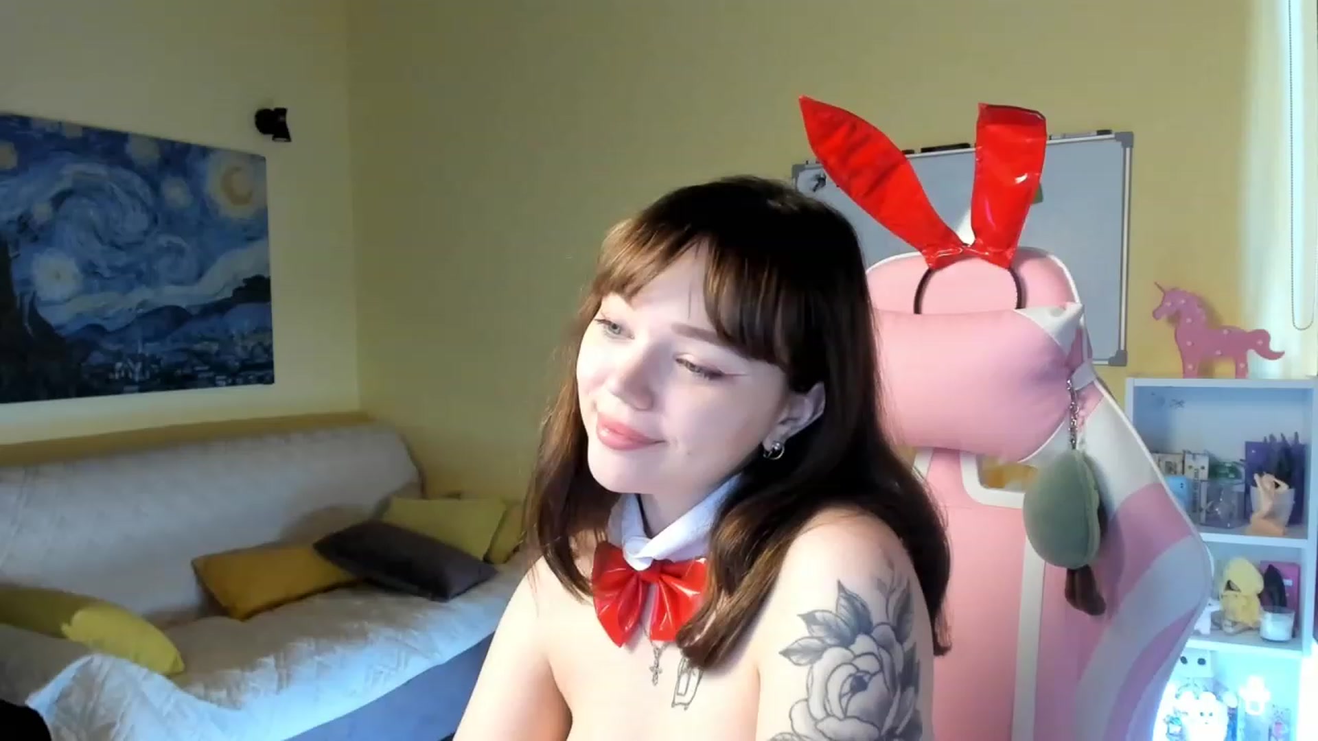 Gallery image thumbnail from Milly_Saint's myfreecams stream on, 05/30/2023, 10:14 image 16 of 20