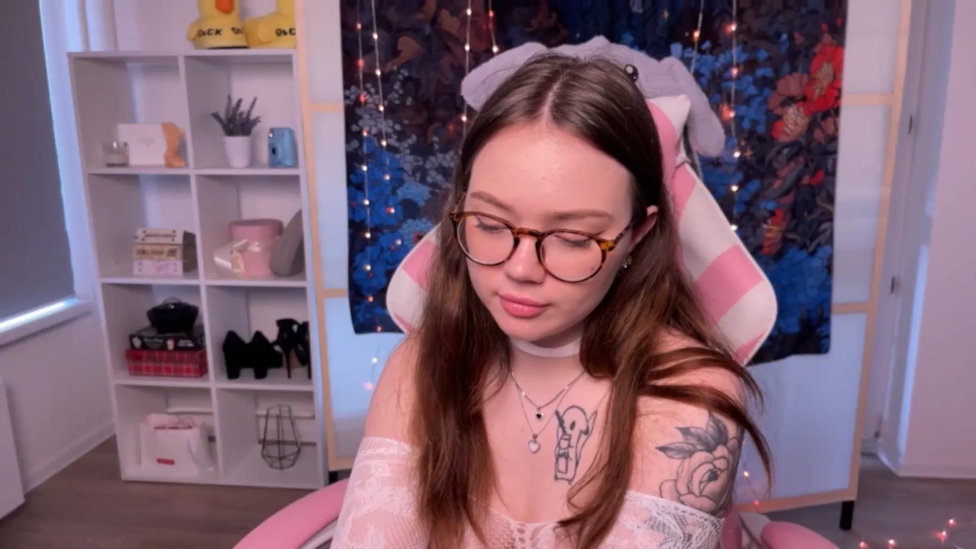 Gallery image thumbnail from Milly_Saint's myfreecams stream on, 06/02/2024, 12:13 image 11 of 20