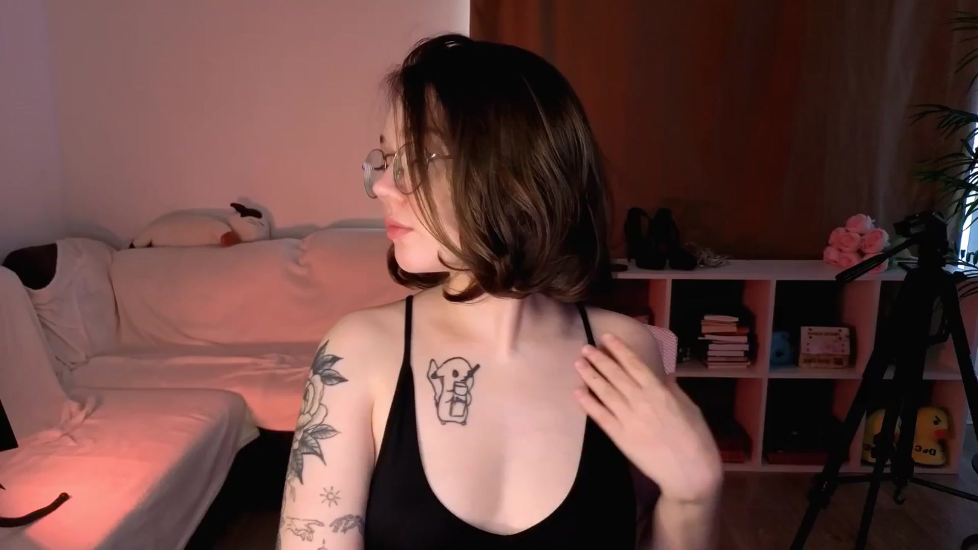 Gallery image thumbnail from Milly_Saint's myfreecams stream on, 04/20/2025, 11:08 image 5 of 20
