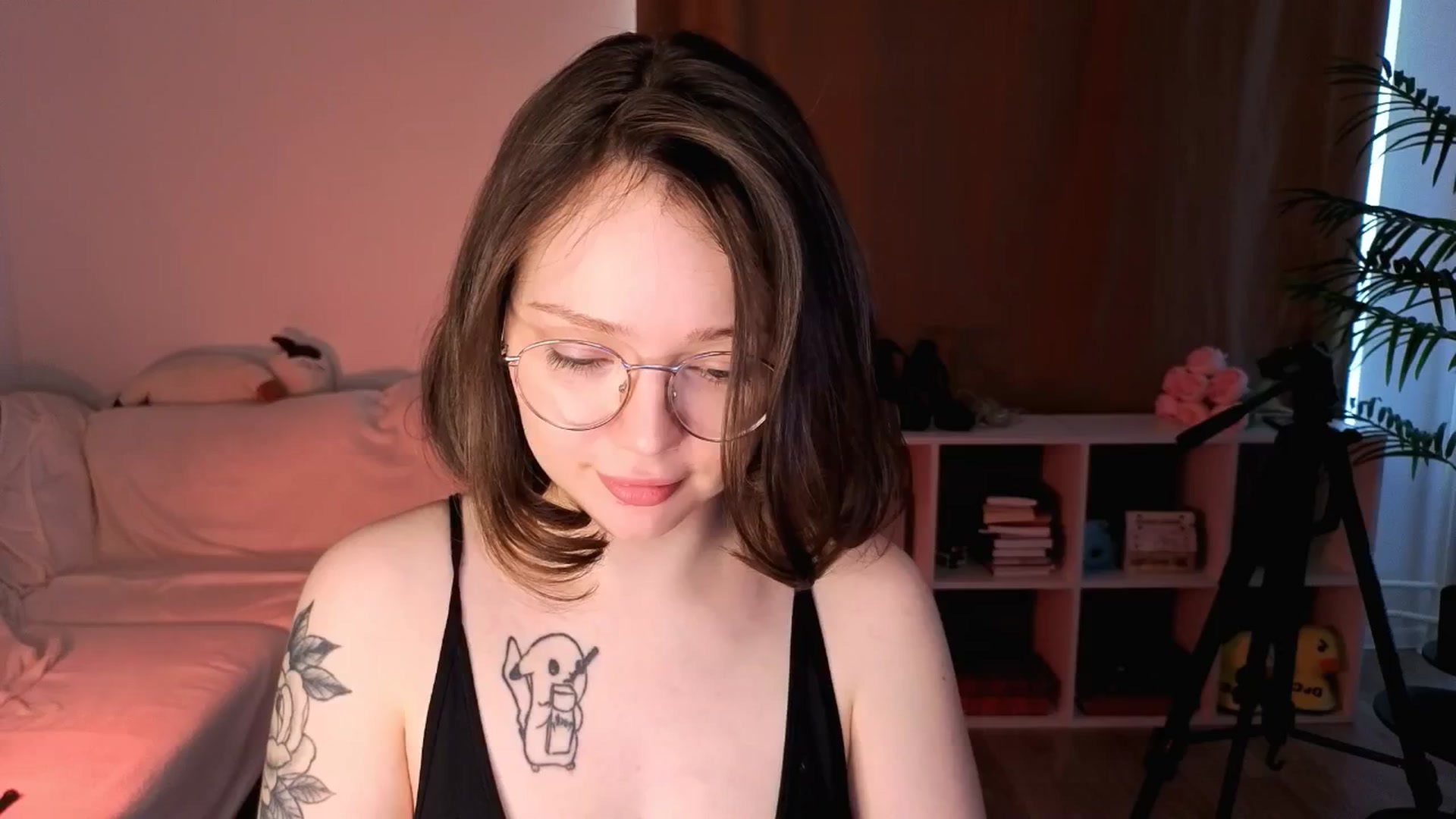 Gallery image thumbnail from Milly_Saint's myfreecams stream on, 04/20/2025, 11:08 image 14 of 20