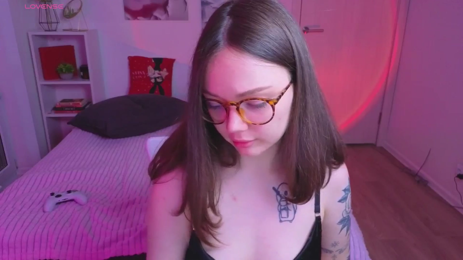 Gallery image thumbnail from Milly_Saint's myfreecams stream on, 10/26/2025, 11:11 image 16 of 20