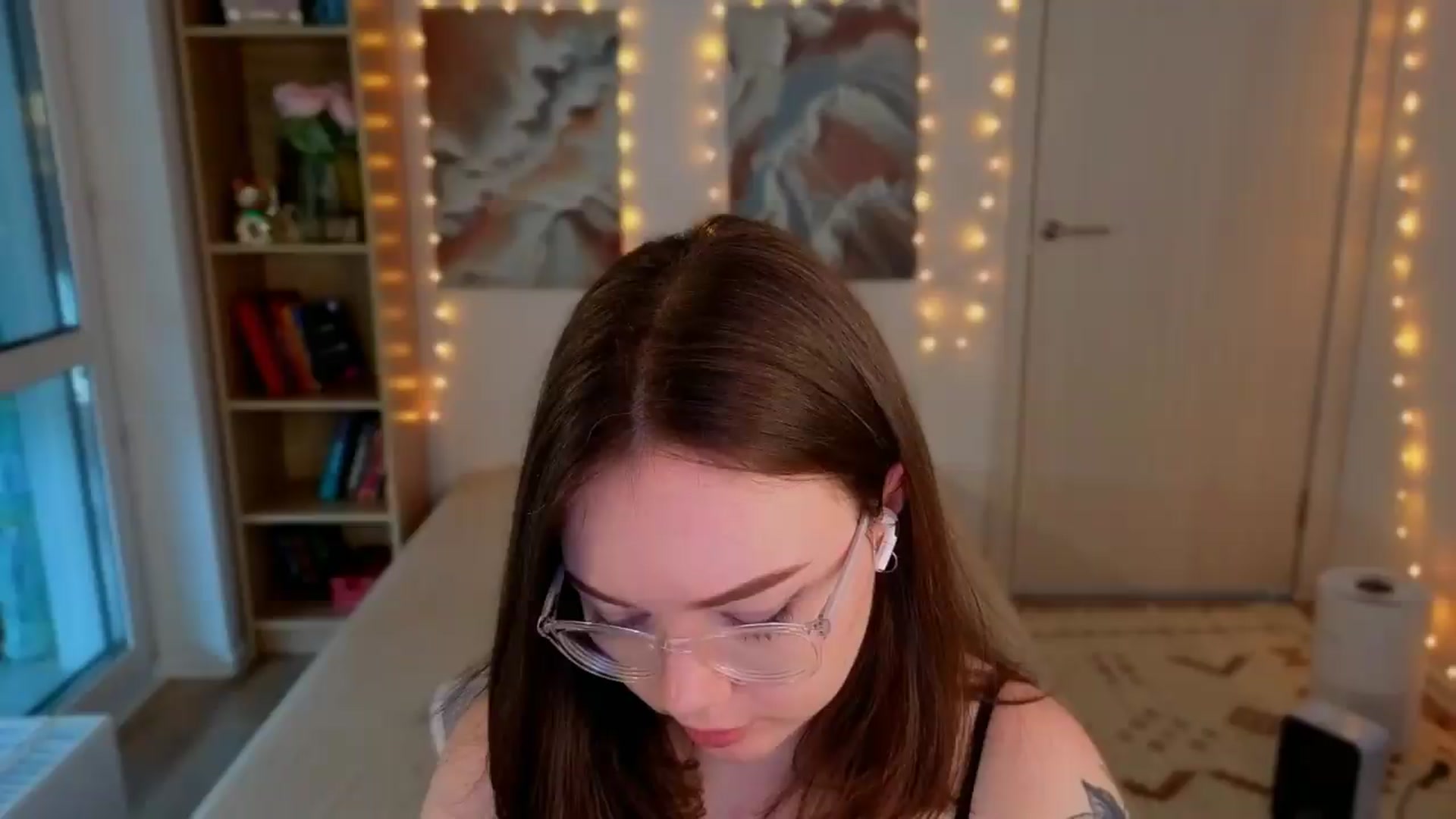 Gallery image thumbnail from Milly_Saint's myfreecams stream on, 05/28/2026, 10:37 image 20 of 20