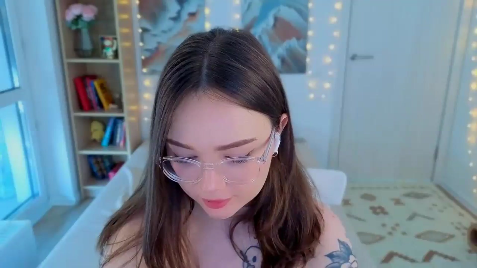 Gallery image thumbnail from Milly_Saint's myfreecams stream on, 06/21/2026, 11:15 image 10 of 20