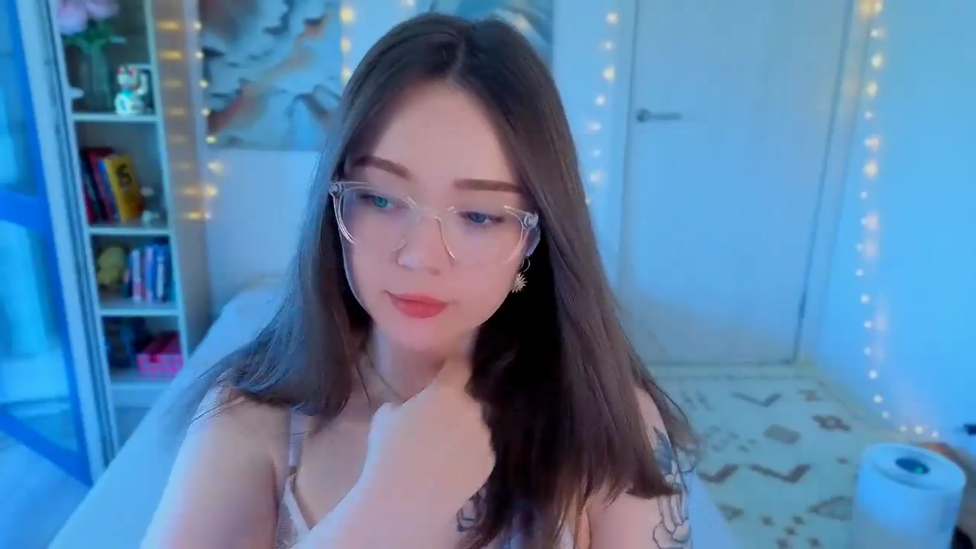 Gallery image thumbnail from Milly_Saint's myfreecams stream on, 07/16/2026, 09:27 image 2 of 20