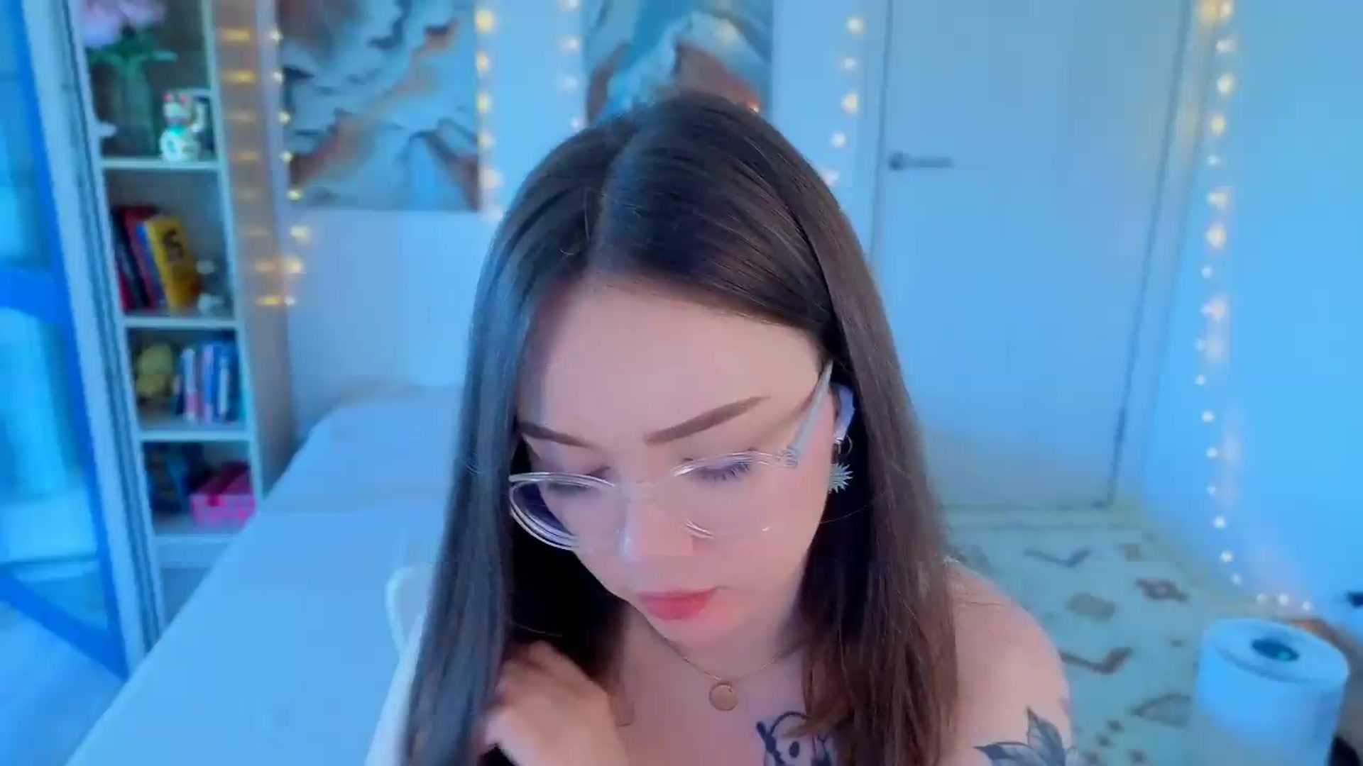 Gallery image thumbnail from Milly_Saint's myfreecams stream on, 07/16/2026, 09:27 image 20 of 20