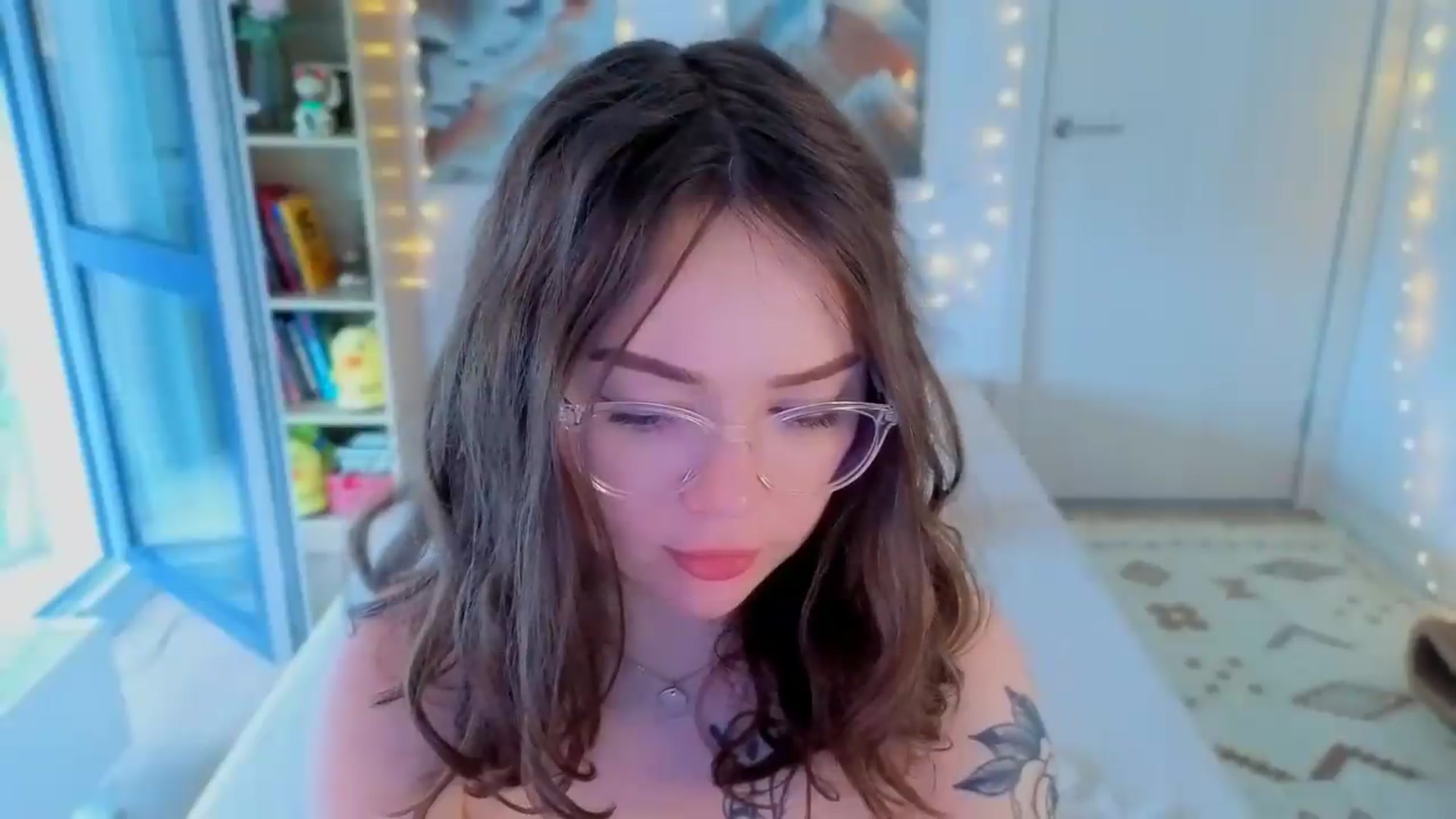 Gallery image thumbnail from Milly_Saint's myfreecams stream on, 07/21/2026, 11:21 image 11 of 20