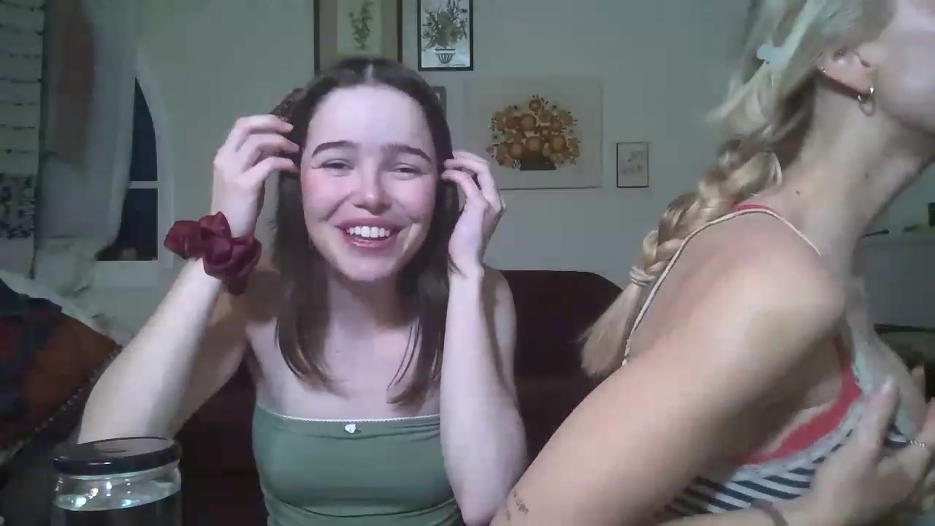 Gallery image thumbnail from MimiCarr's myfreecams stream on, 05/05/2023, 03:19 image 19 of 20