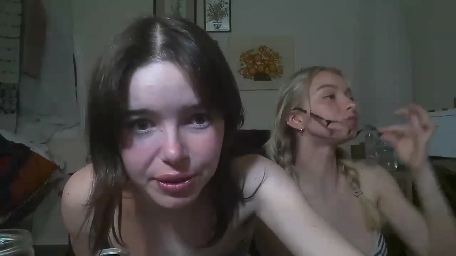 Gallery image thumbnail from MimiCarr's myfreecams stream on, 05/05/2023, 05:12 image 11 of 20