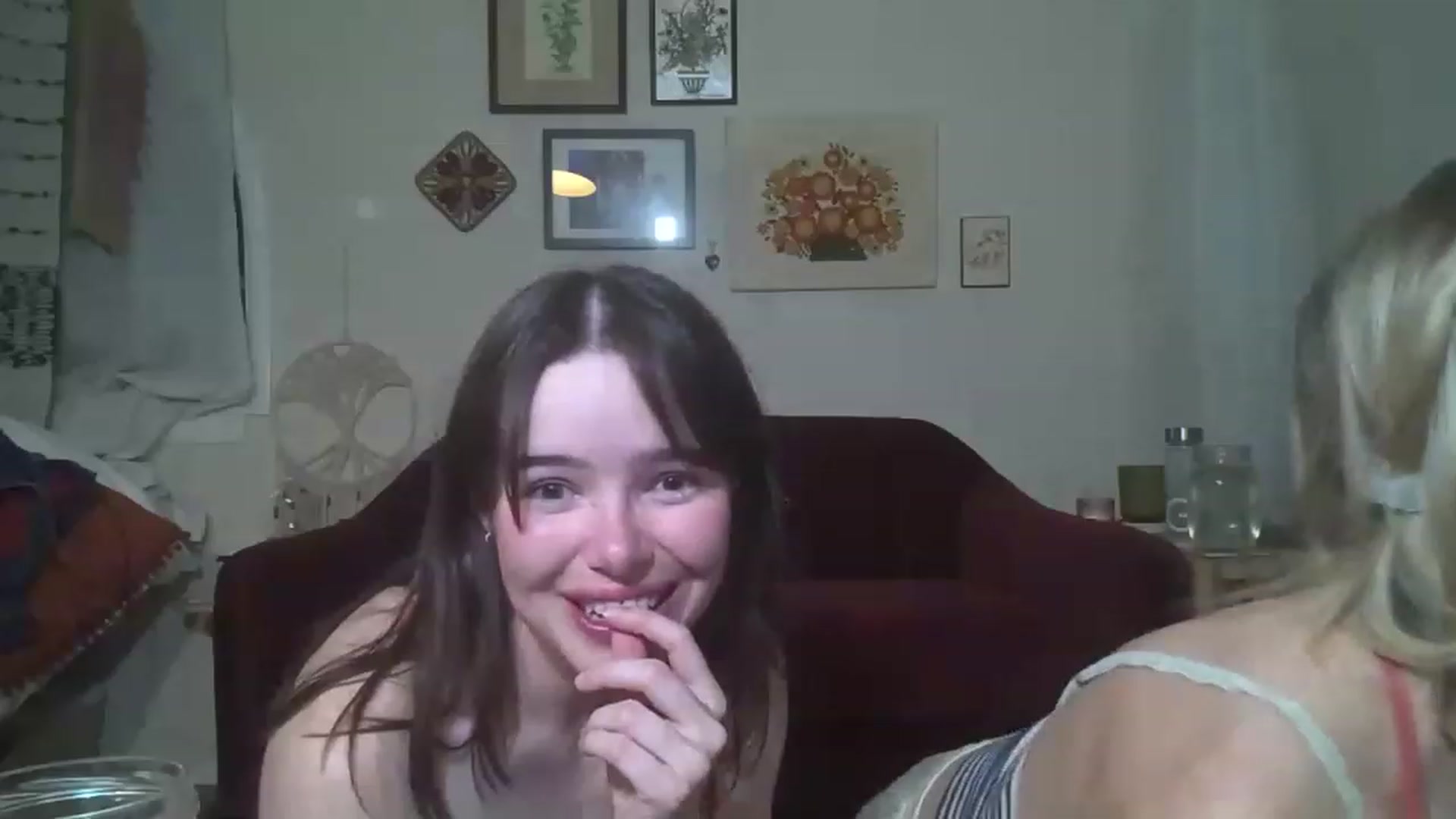 Gallery image thumbnail from MimiCarr's myfreecams stream on, 05/05/2023, 05:12 image 7 of 20