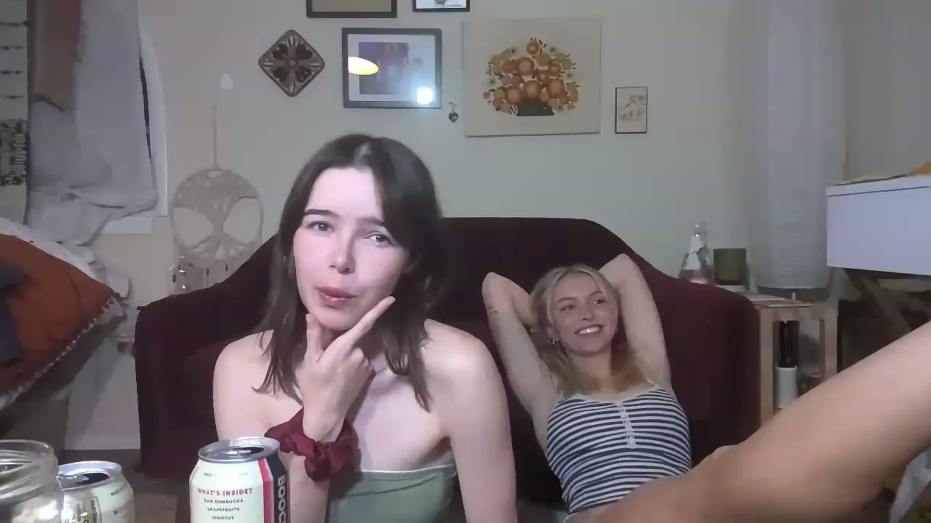 Gallery image thumbnail from MimiCarr's myfreecams stream on, 05/05/2023, 07:28 image 3 of 20