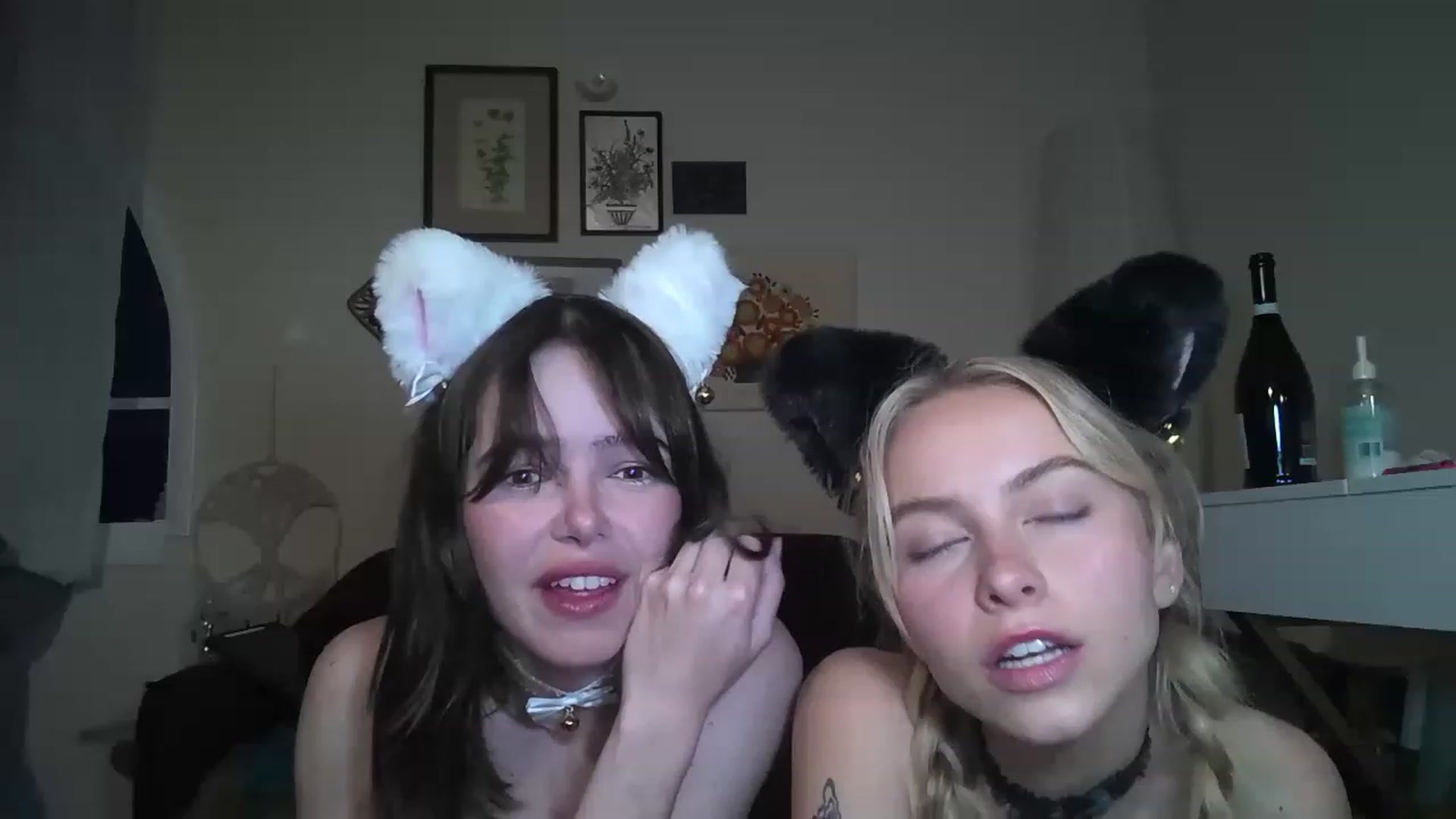 Gallery image thumbnail from MimiCarr's myfreecams stream on, 05/16/2023, 05:02 image 7 of 20