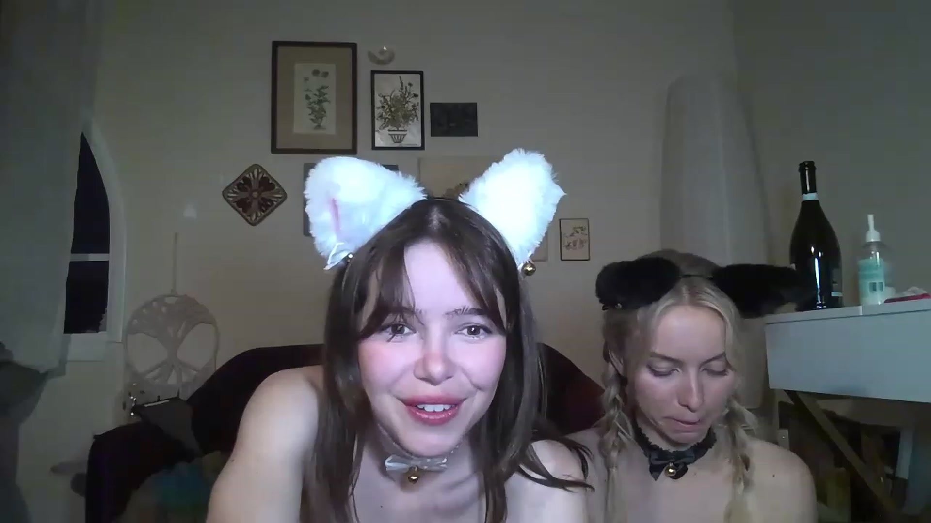 Gallery image thumbnail from MimiCarr's myfreecams stream on, 05/16/2023, 05:02 image 6 of 20