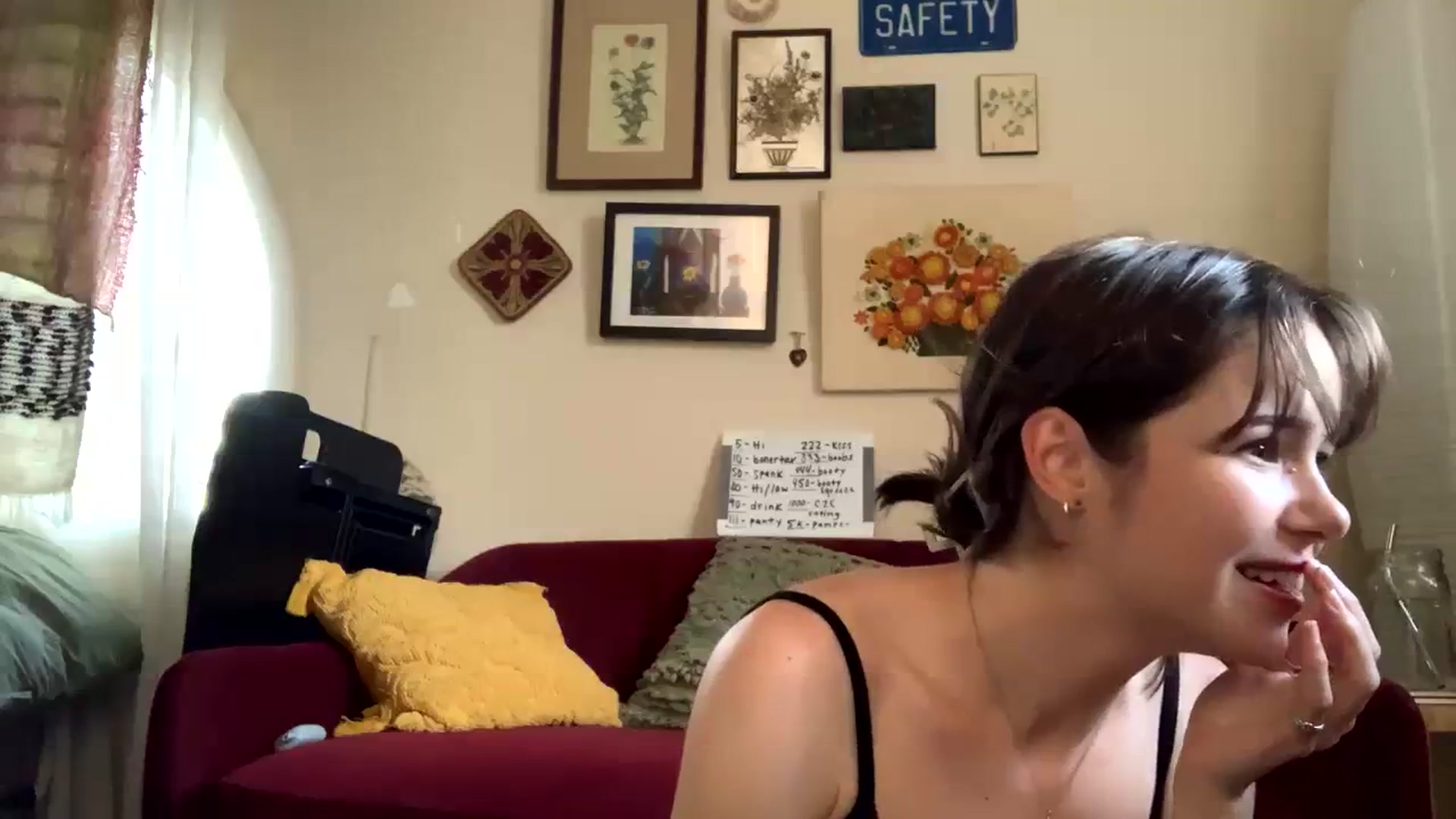 Gallery image thumbnail from MimiCarr's myfreecams stream on, 08/12/2023, 03:11 image 11 of 20