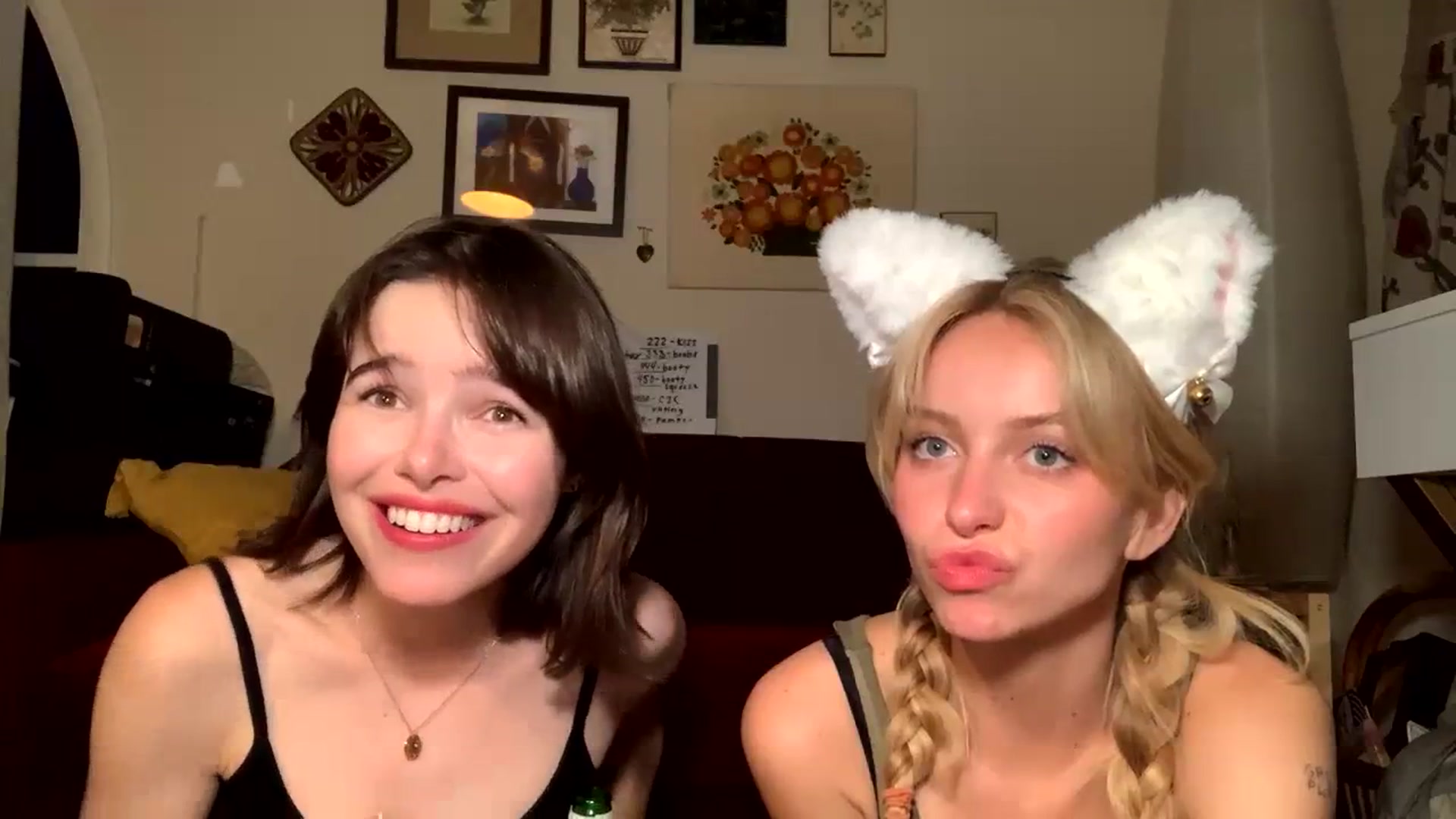 Gallery image thumbnail from MimiCarr's myfreecams stream on, 08/12/2023, 04:42 image 12 of 20