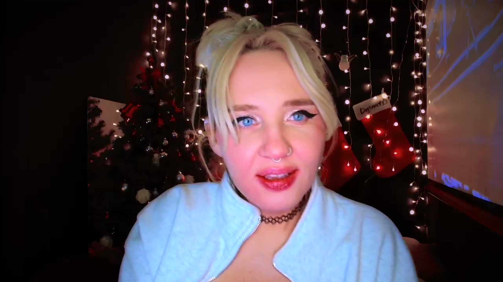 Gallery image thumbnail from MimiRose's myfreecams stream on, 12/25/2025, 20:21 image 8 of 20