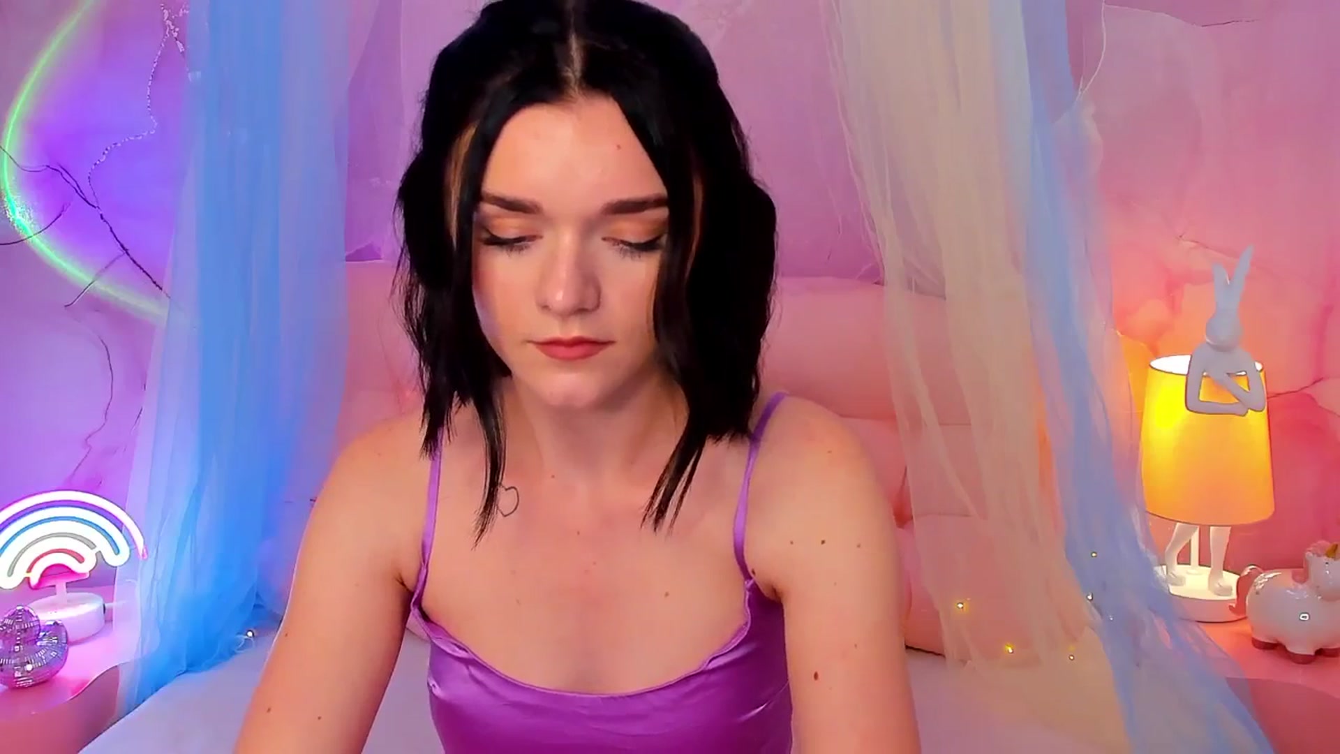 Gallery image thumbnail from MimiWow's myfreecams stream on, 10/27/2025, 14:15 image 6 of 20