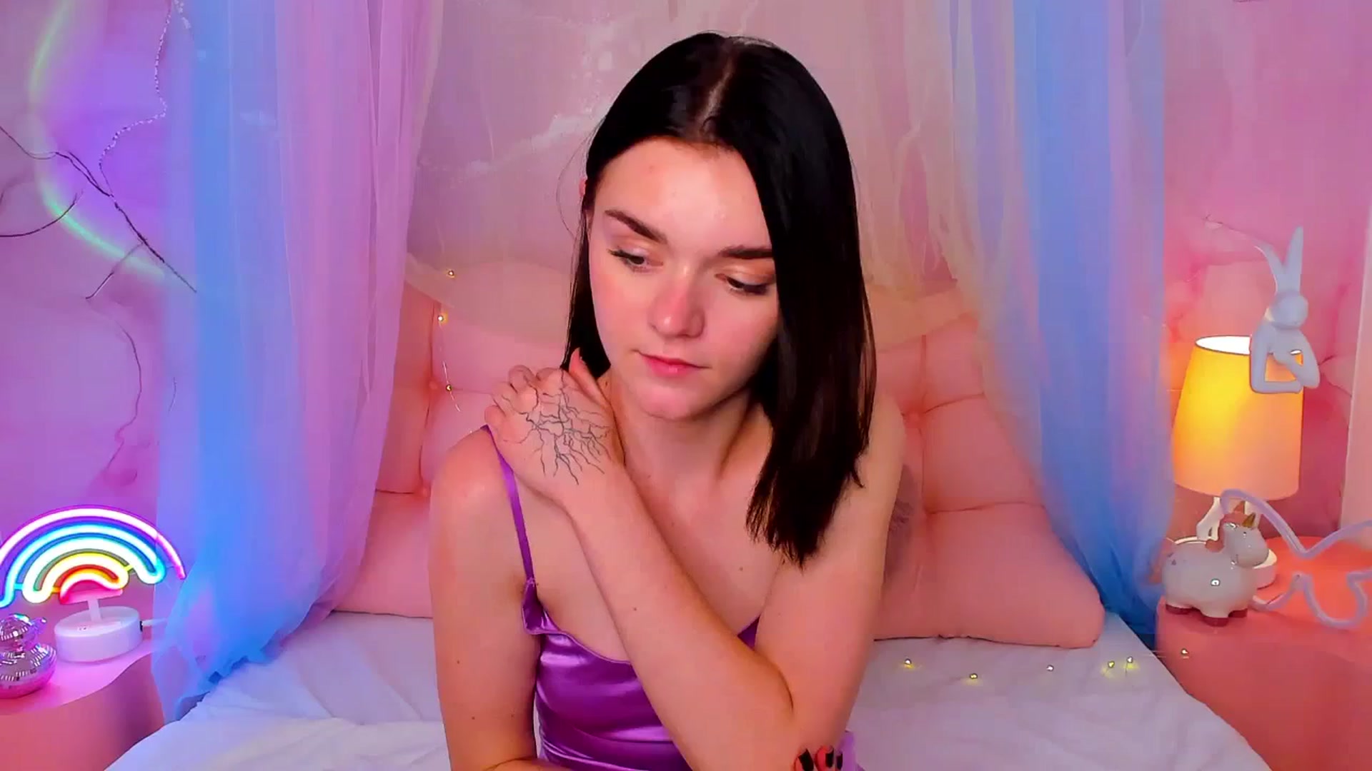 Gallery image thumbnail from MimiWow's myfreecams stream on, 11/15/2025, 11:07 image 7 of 20
