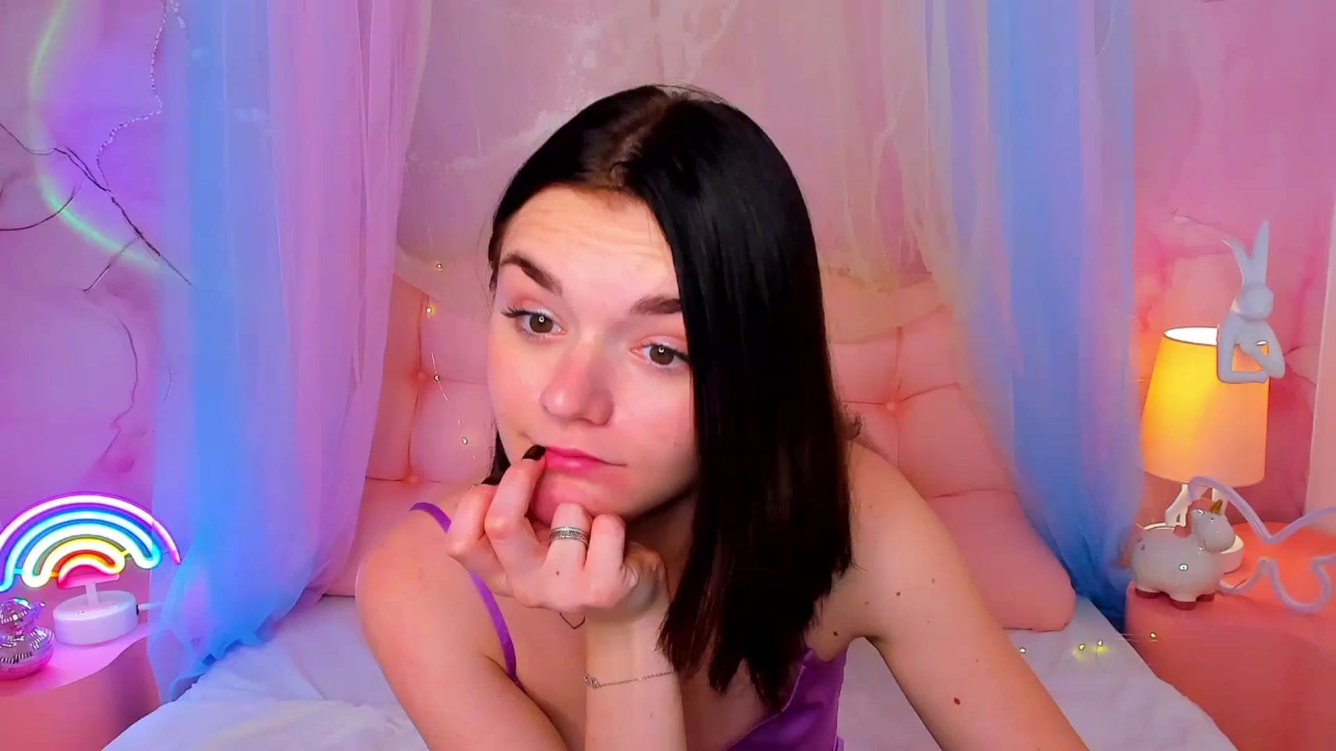Gallery image thumbnail from MimiWow's myfreecams stream on, 11/15/2025, 11:07 image 14 of 20