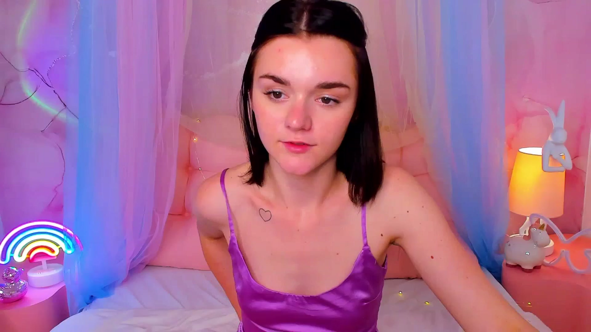 Gallery image thumbnail from MimiWow's myfreecams stream on, 11/15/2025, 12:24 image 4 of 20