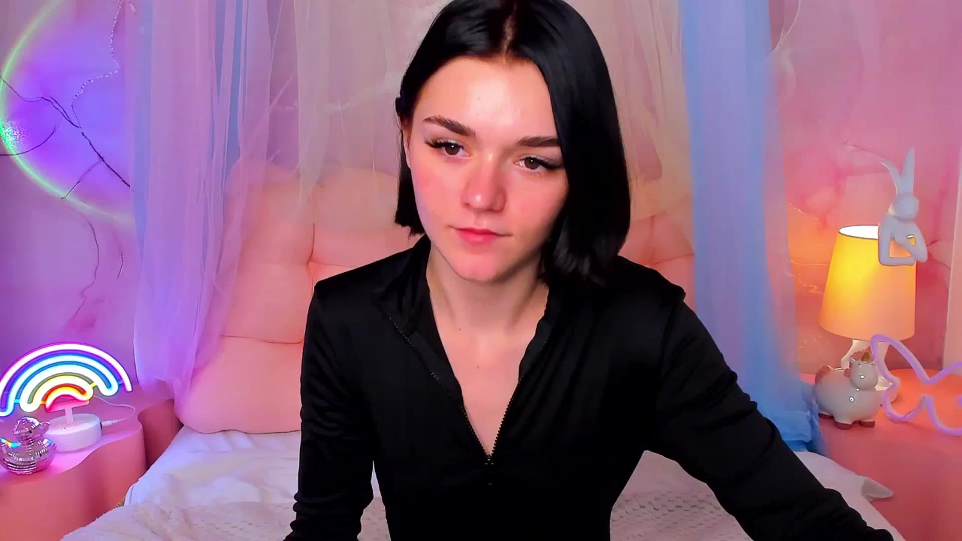 Gallery image thumbnail from MimiWow's myfreecams stream on, 11/22/2025, 12:50 image 7 of 20