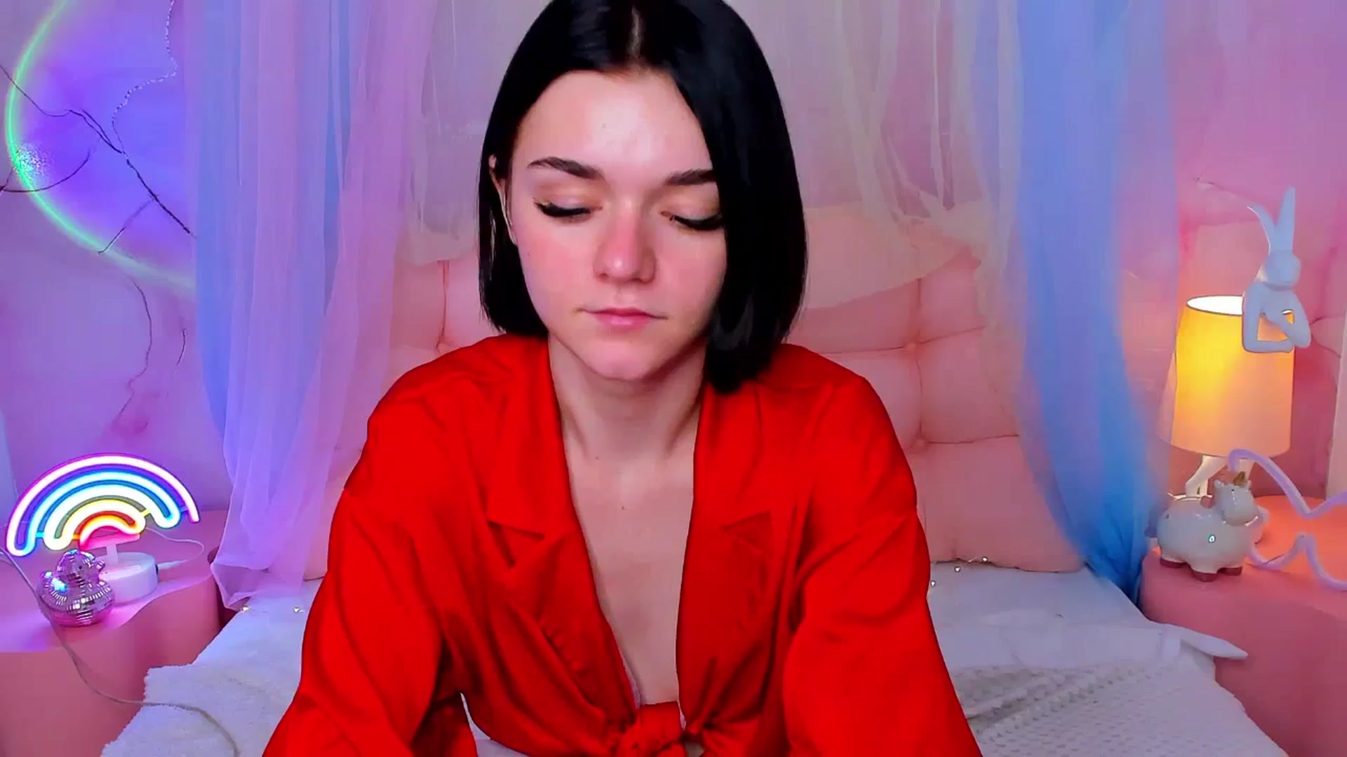 Gallery image thumbnail from MimiWow's myfreecams stream on, 11/23/2025, 11:37 image 9 of 20