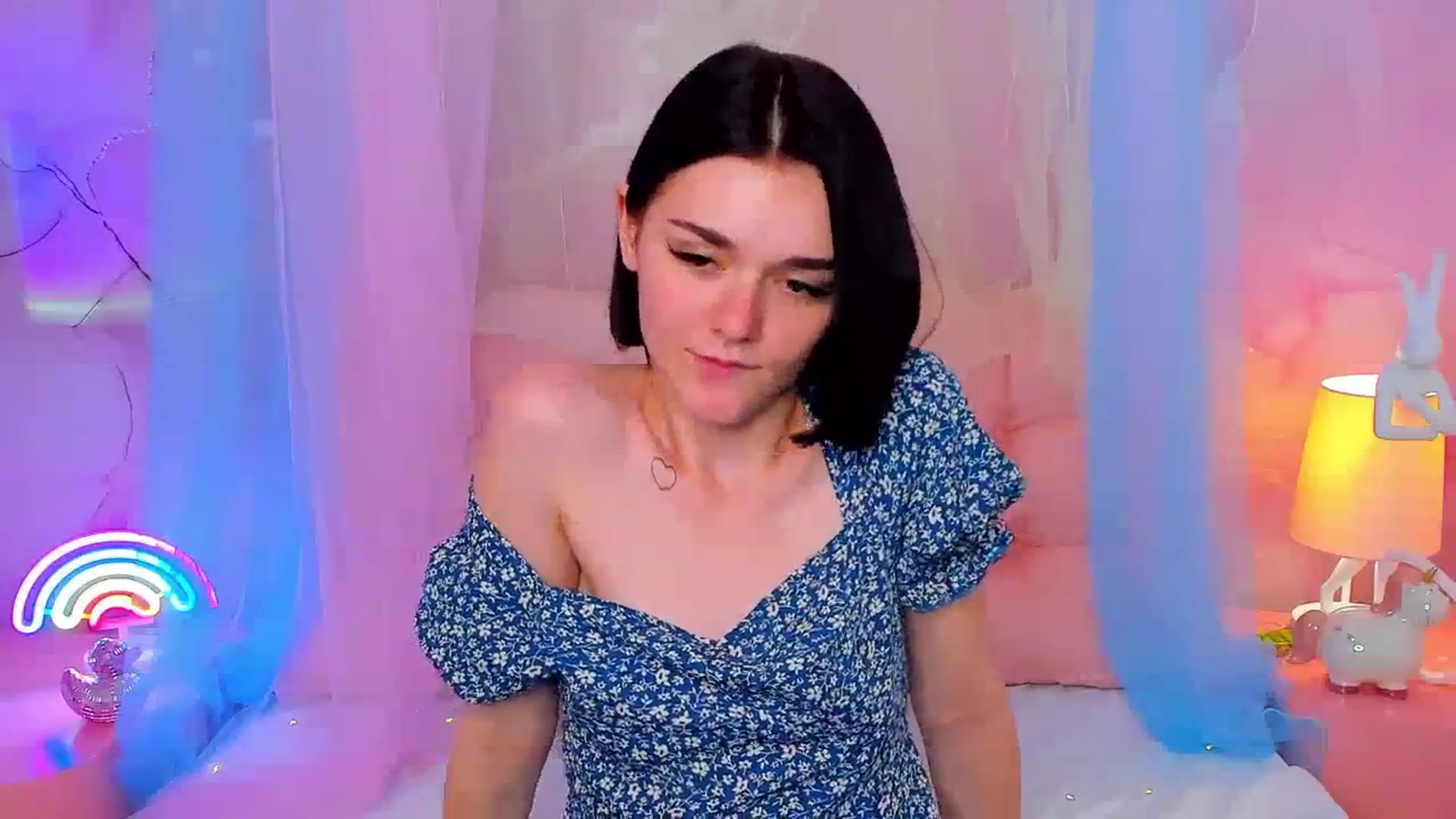 Gallery image thumbnail from MimiWow's myfreecams stream on, 11/29/2025, 12:54 image 16 of 20