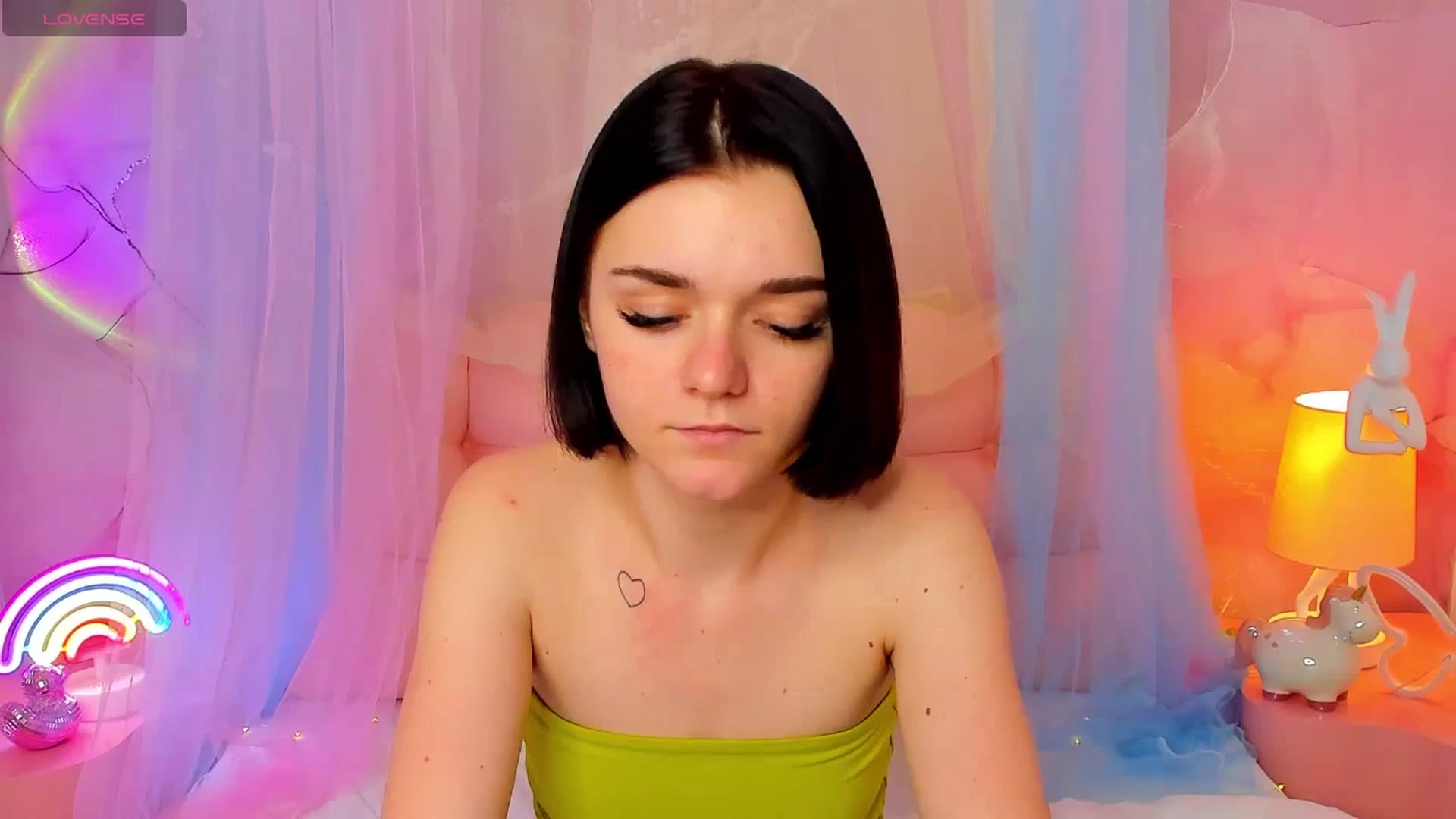 Gallery image thumbnail from MimiWow's myfreecams stream on, 11/30/2025, 10:59 image 1 of 20