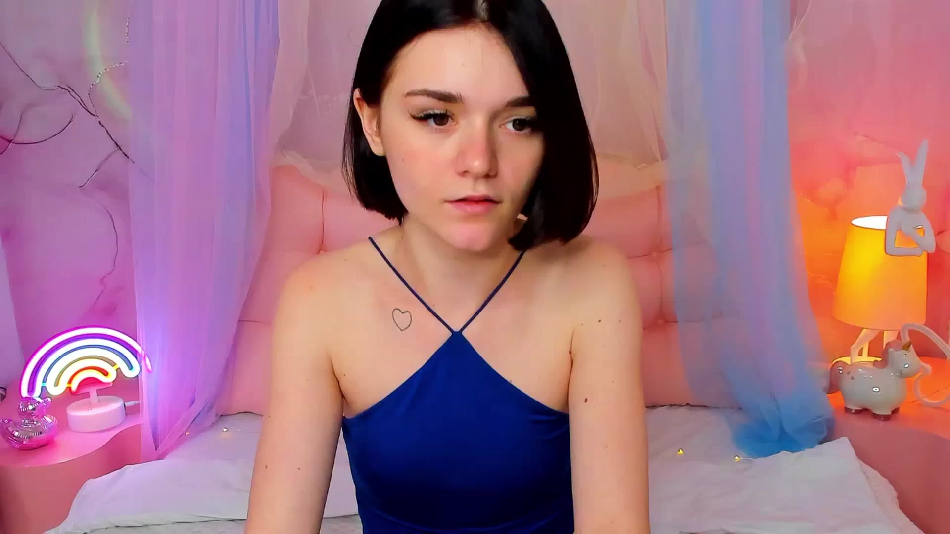 Gallery image thumbnail from MimiWow's myfreecams stream on, 12/01/2025, 14:46 image 6 of 20