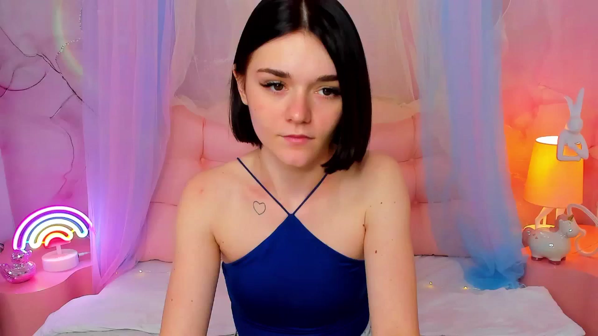Gallery image thumbnail from MimiWow's myfreecams stream on, 12/01/2025, 14:46 image 2 of 20