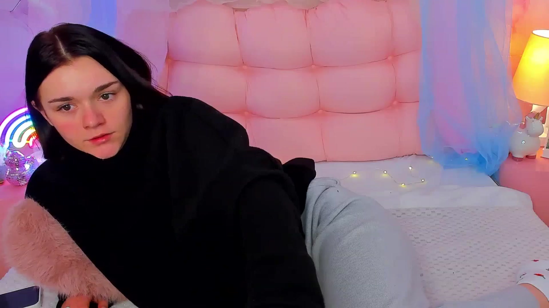 Gallery image thumbnail from MimiWow's myfreecams stream on, 12/14/2025, 12:47 image 12 of 20