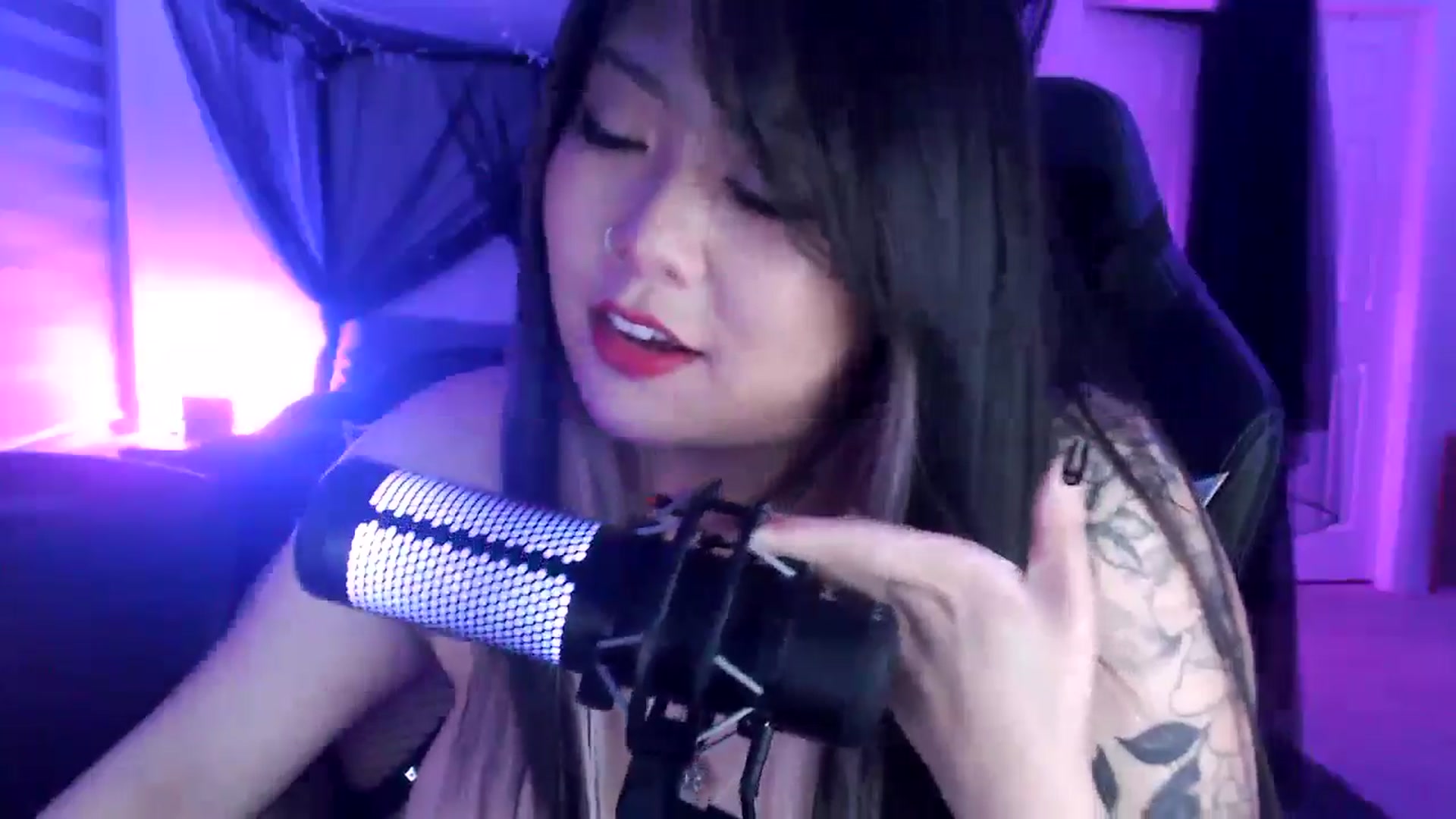 Gallery image thumbnail from Mimiestkitty's myfreecams stream on, 11/01/2024, 10:50 image 14 of 20