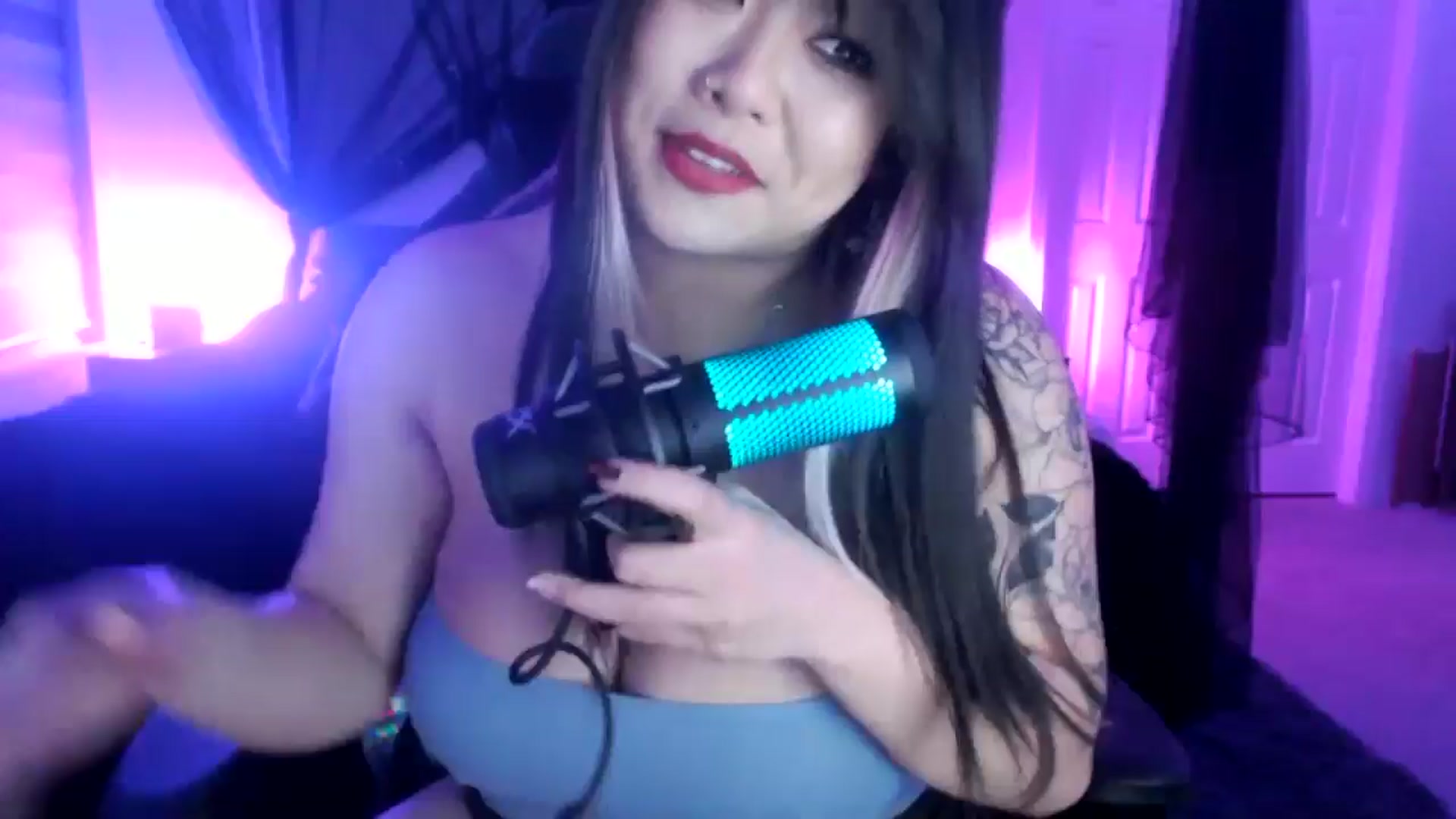 Gallery image thumbnail from Mimiestkitty's myfreecams stream on, 11/01/2024, 11:44 image 1 of 20