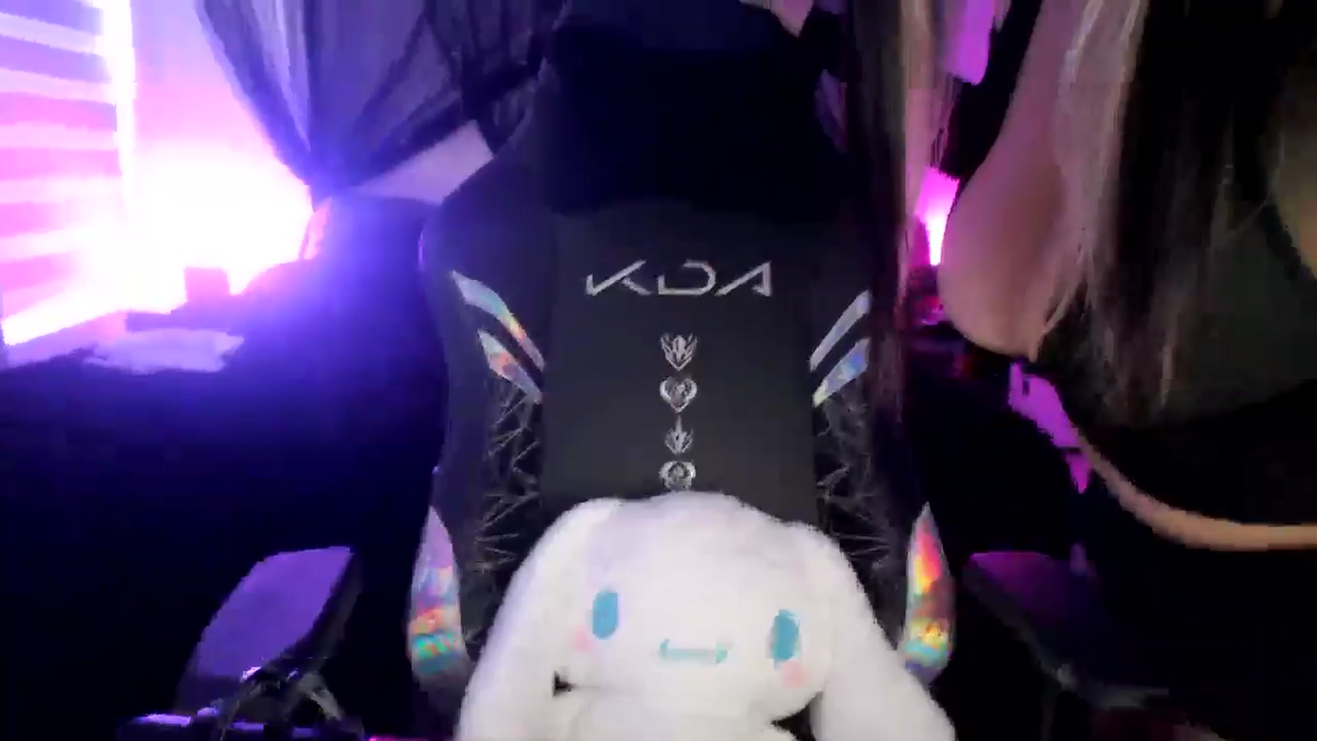 Gallery image thumbnail from Mimiestkitty's myfreecams stream on, 11/01/2024, 16:06 image 19 of 20