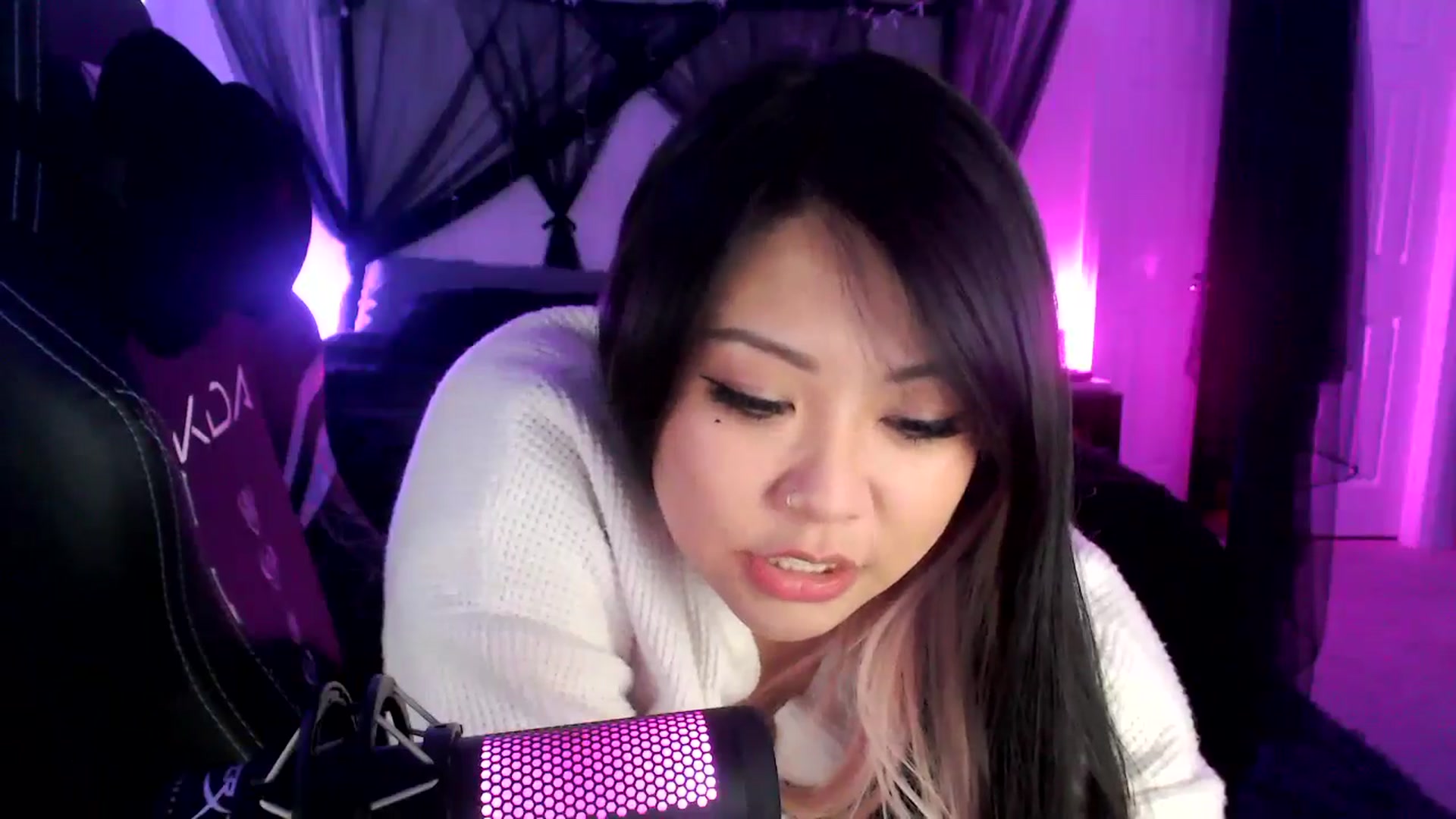 Gallery image thumbnail from Mimiestkitty's myfreecams stream on, 11/01/2024, 16:06 image 13 of 20