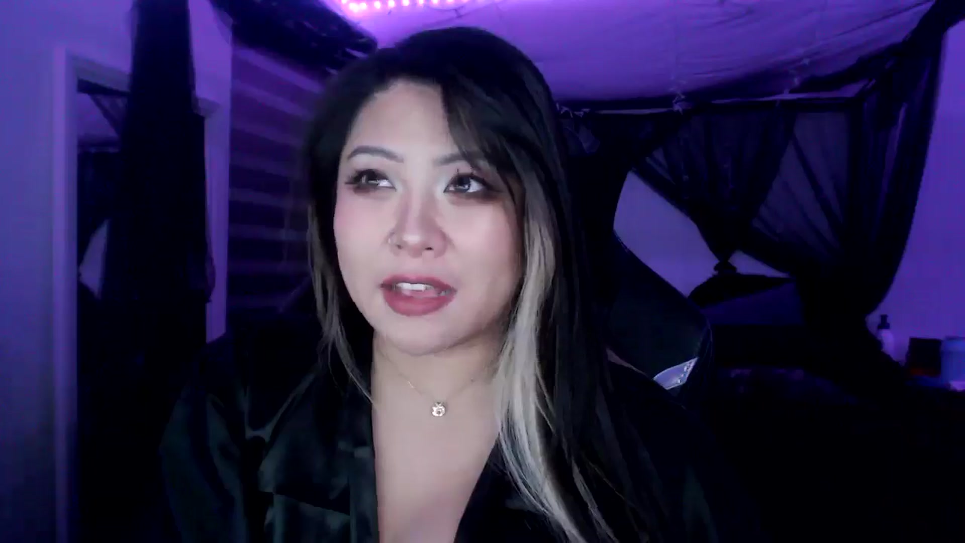 Gallery image thumbnail from Mimiestkitty's myfreecams stream on, 01/18/2025, 07:46 image 13 of 20