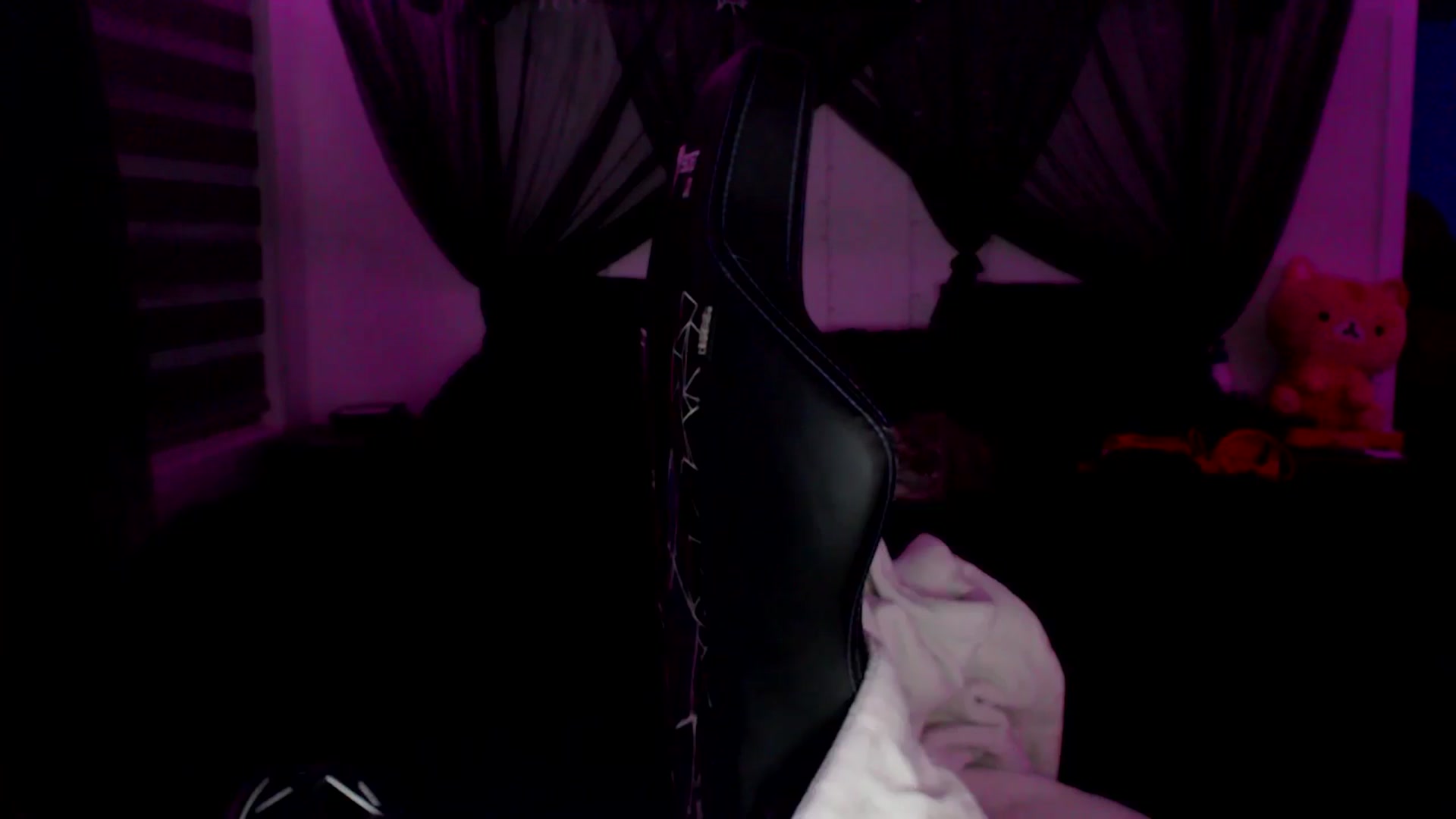 Gallery image thumbnail from Mimiestkitty's myfreecams stream on, 02/15/2025, 12:44 image 16 of 20