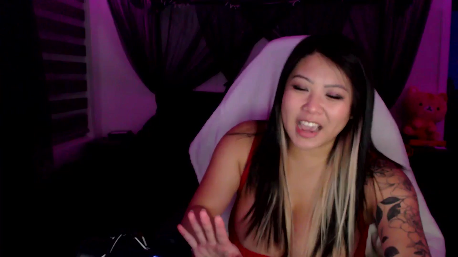 Gallery image thumbnail from Mimiestkitty's myfreecams stream on, 02/15/2025, 18:31 image 3 of 20