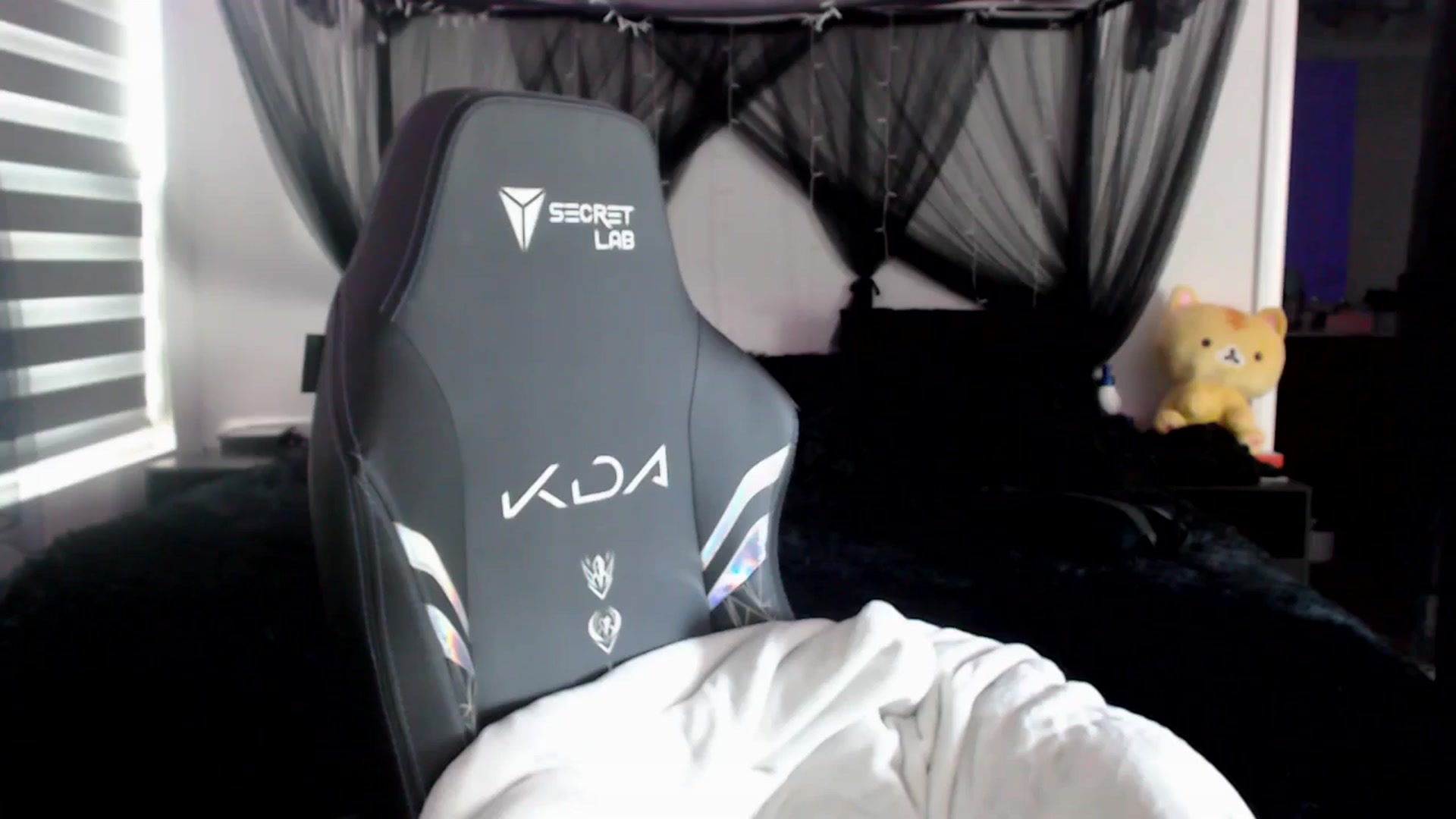 Gallery image thumbnail from Mimiestkitty's myfreecams stream on, 02/15/2025, 19:43 image 1 of 20
