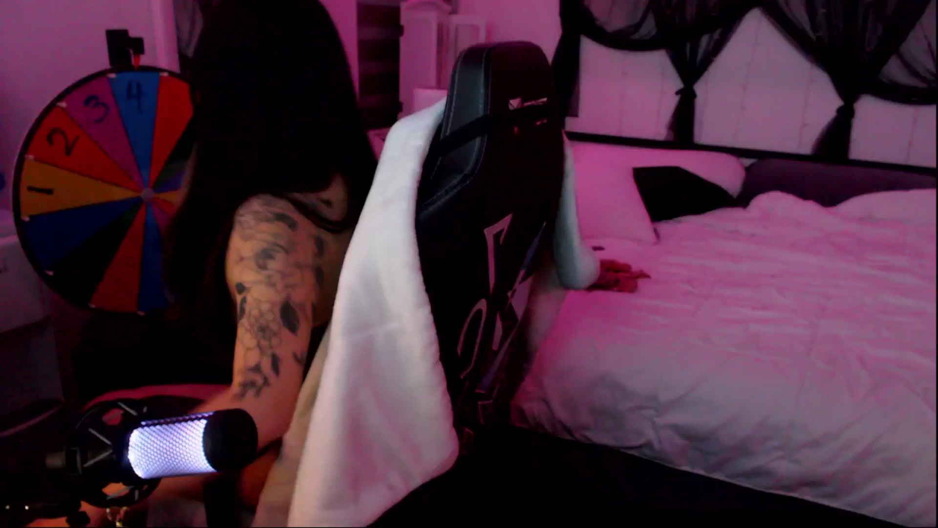 Gallery image thumbnail from Mimiestkitty's myfreecams stream on, 08/23/2025, 08:25 image 3 of 20