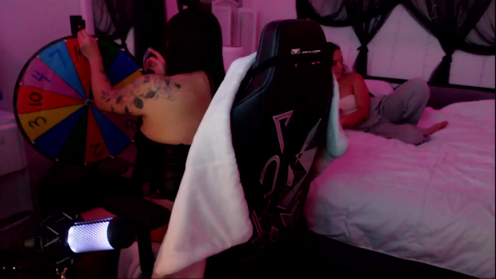 Gallery image thumbnail from Mimiestkitty's myfreecams stream on, 08/23/2025, 08:25 image 6 of 20