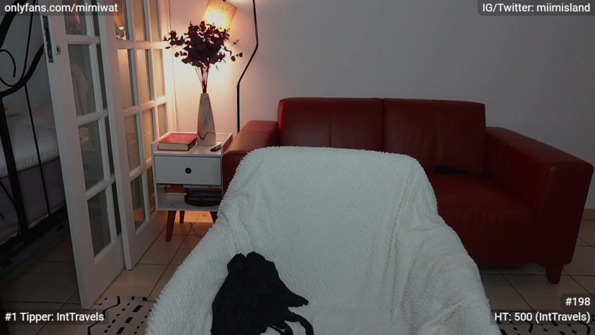 Gallery image thumbnail from Mimiwat's myfreecams stream on, 01/08/2023, 21:49 image 17 of 20