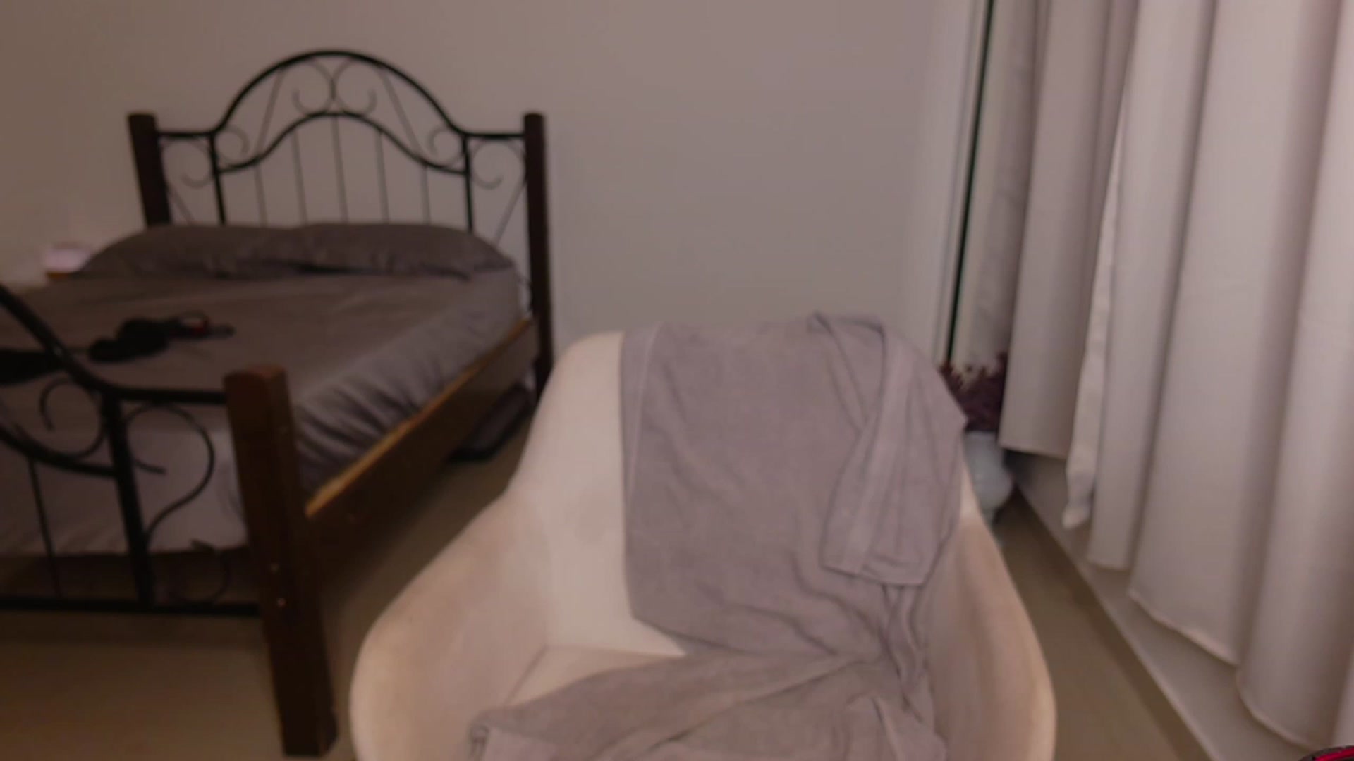 Gallery image thumbnail from Mimiwat's myfreecams stream on, 03/06/2023, 04:37 image 17 of 20