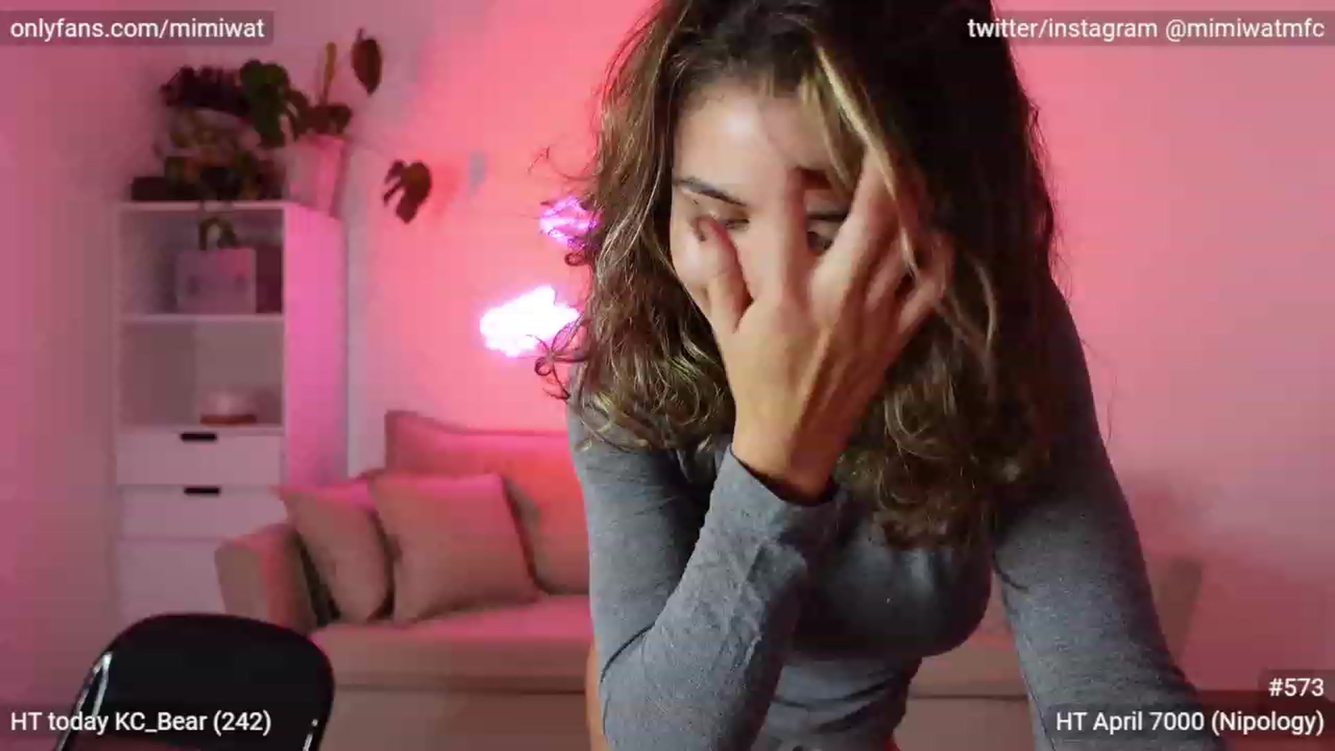 Gallery image thumbnail from Mimiwat's myfreecams stream on, 04/29/2023, 04:03 image 20 of 20